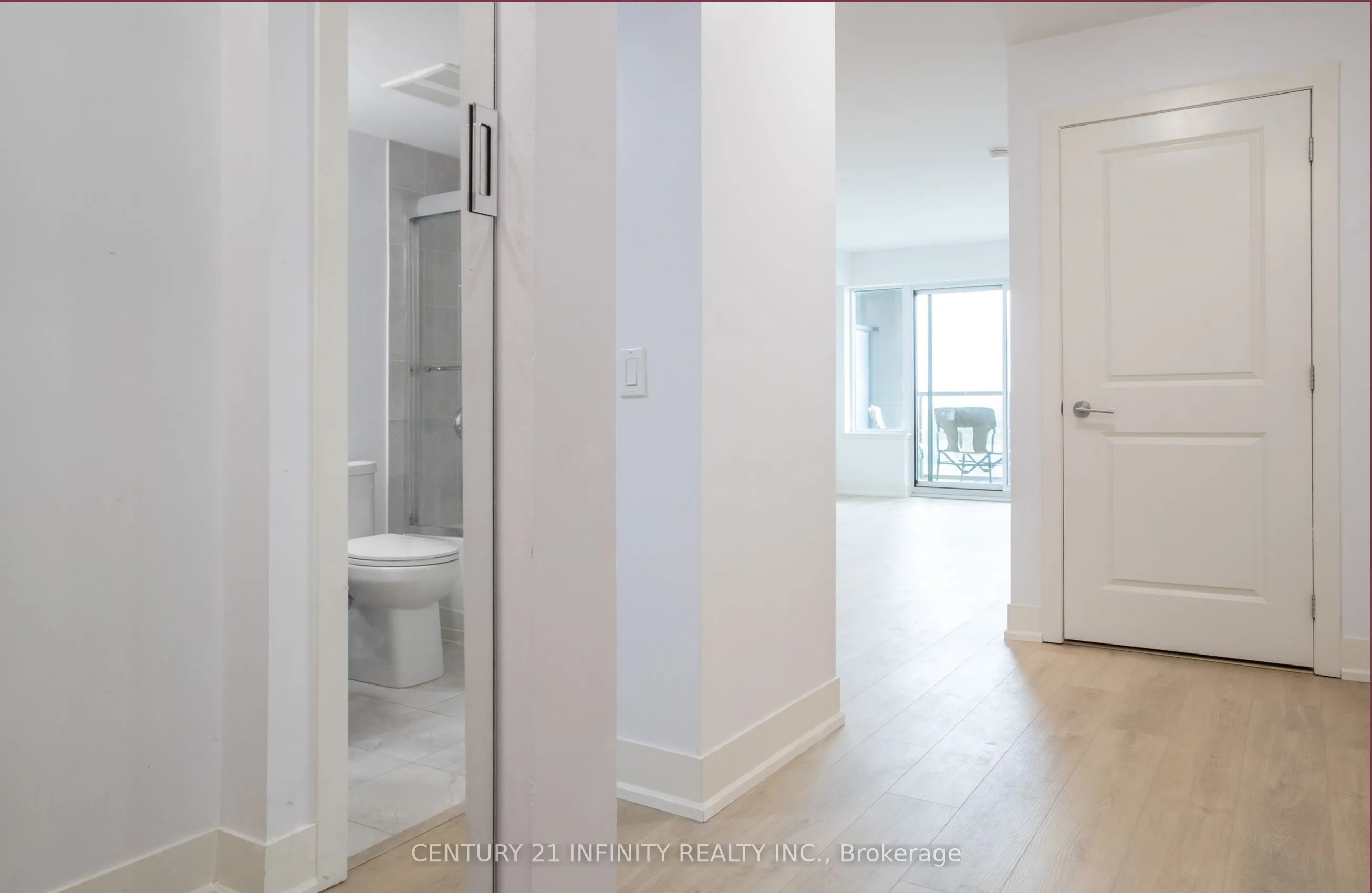 1215 Bayly Street, #1006