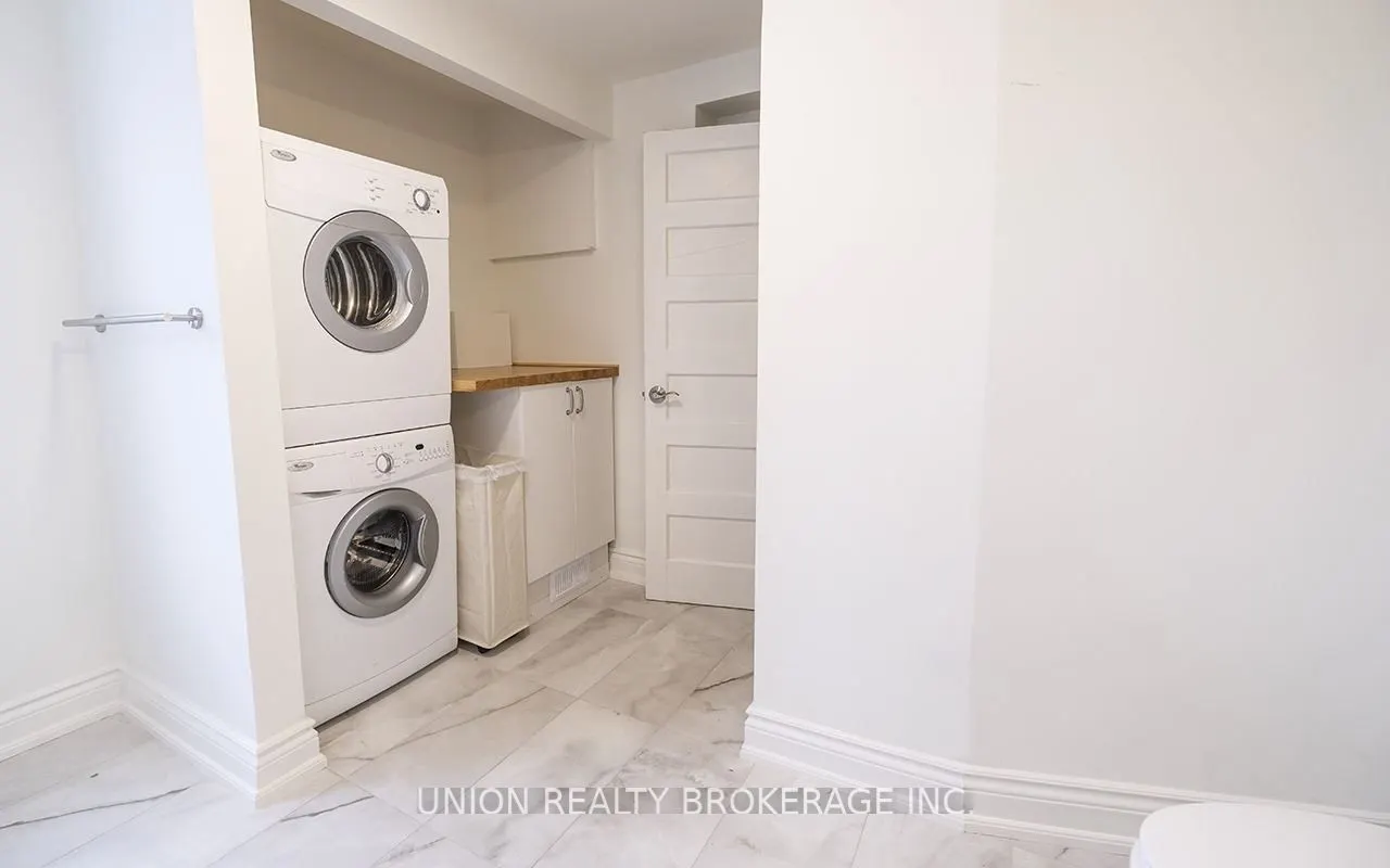 368 Main Street, #Upper