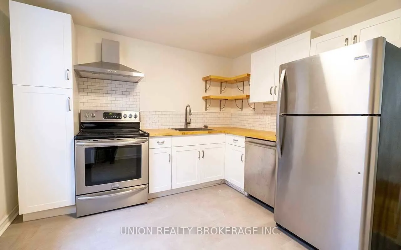 368 Main Street, #Upper