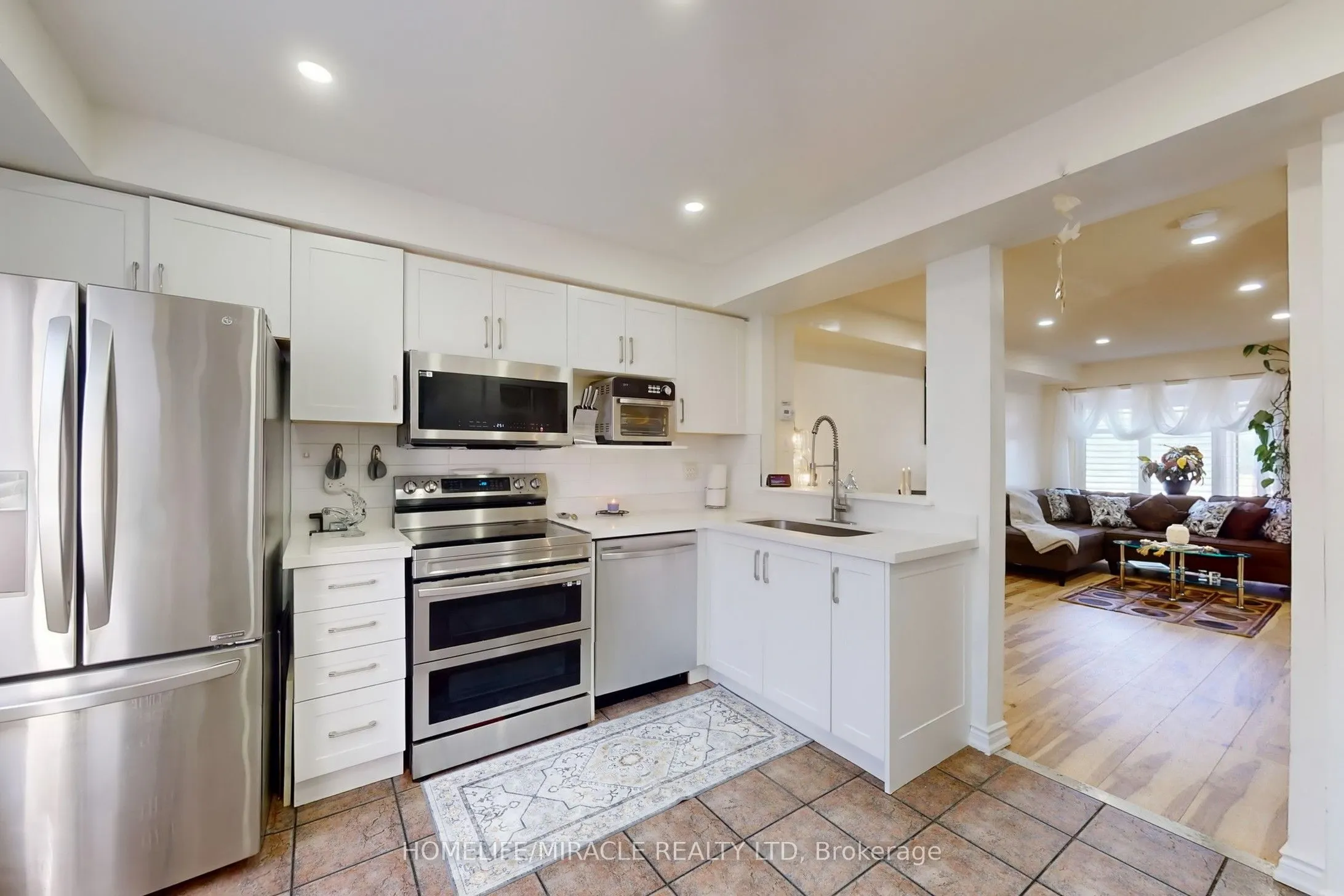 57 Hedge End Road, #8