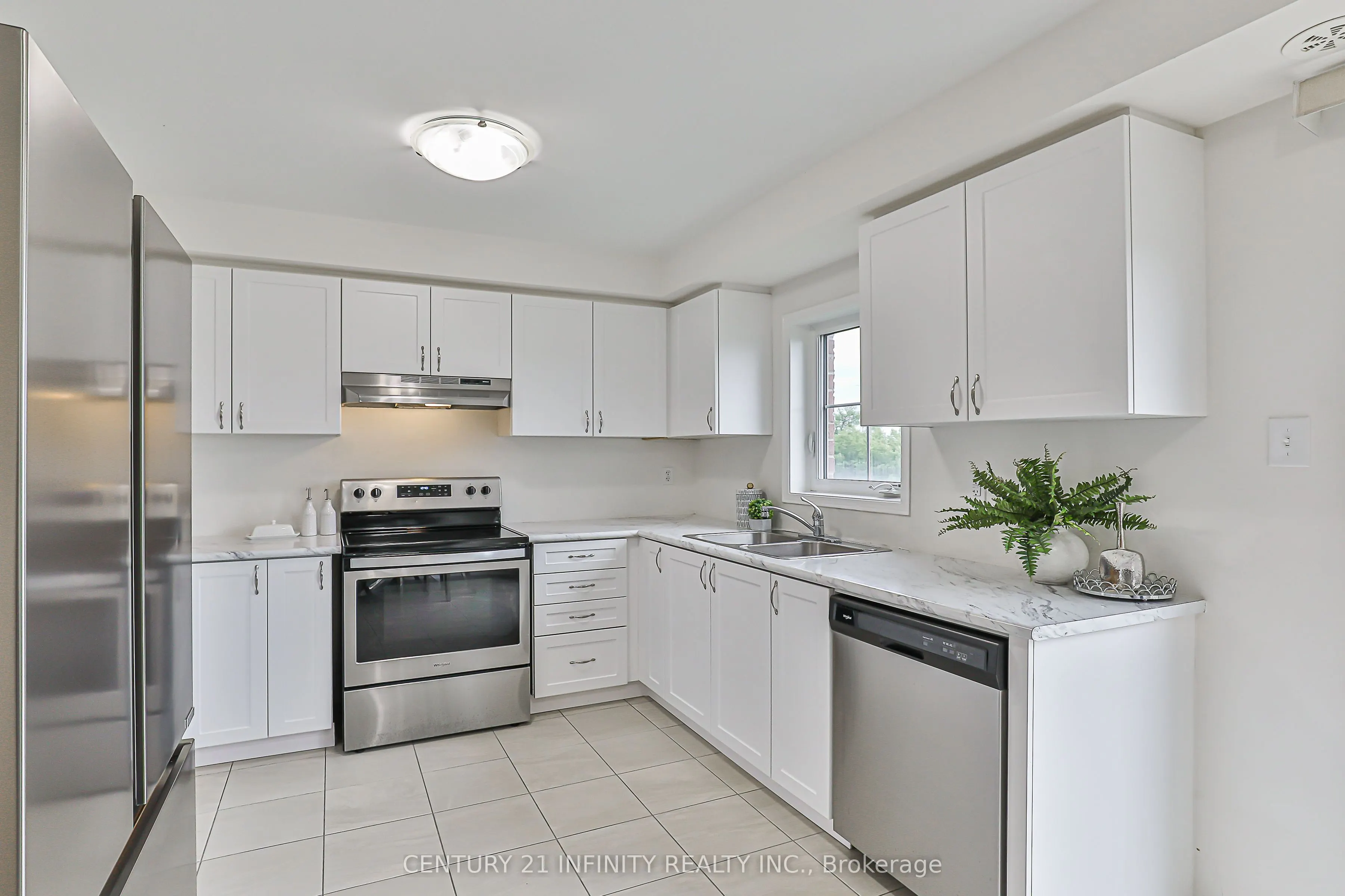 2605 Deputy Minister Way, #3