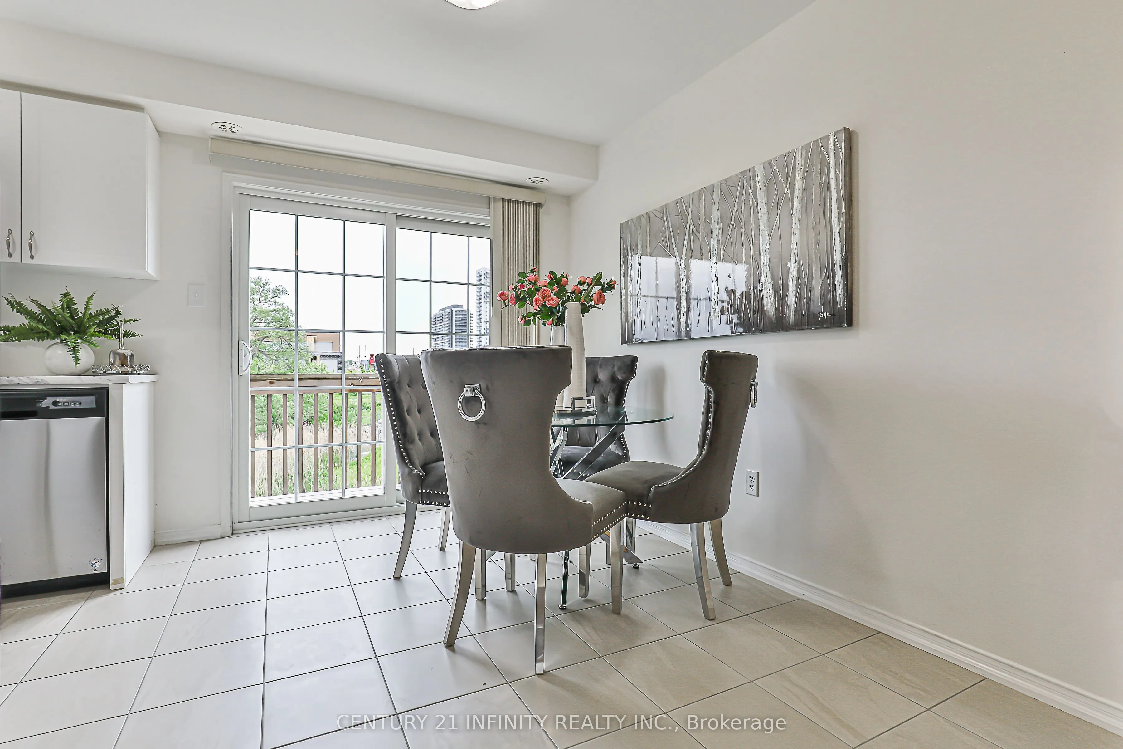 2605 Deputy Minister Way, #3