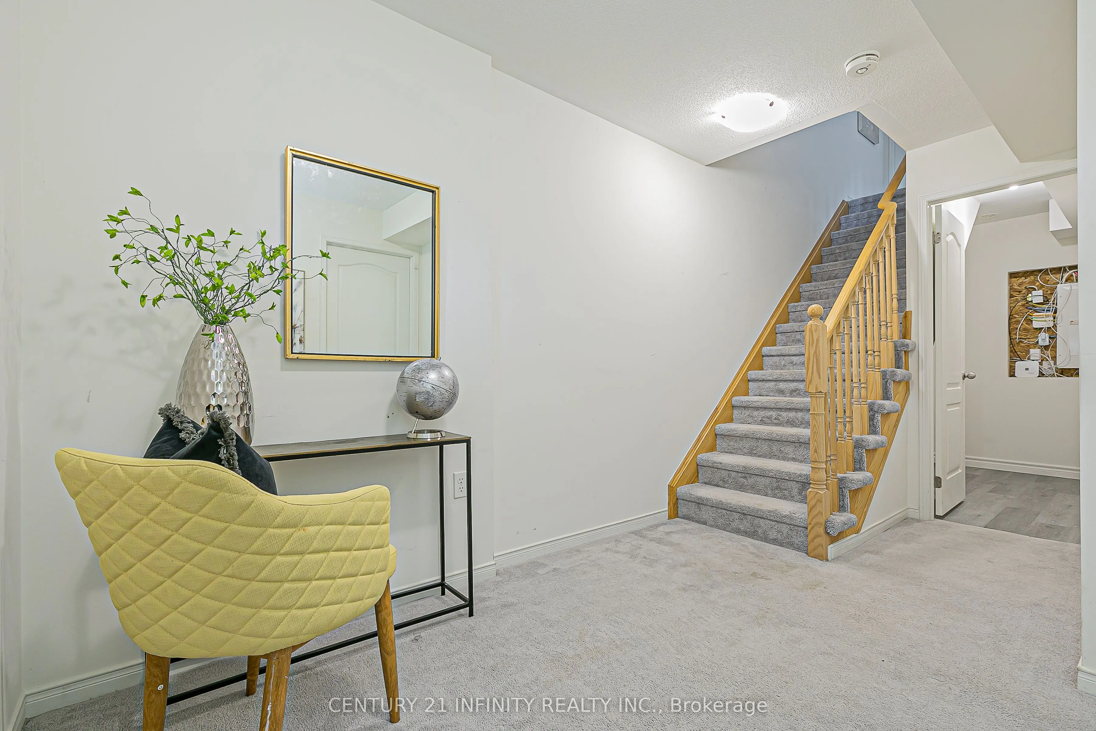 2605 Deputy Minister Way, #3