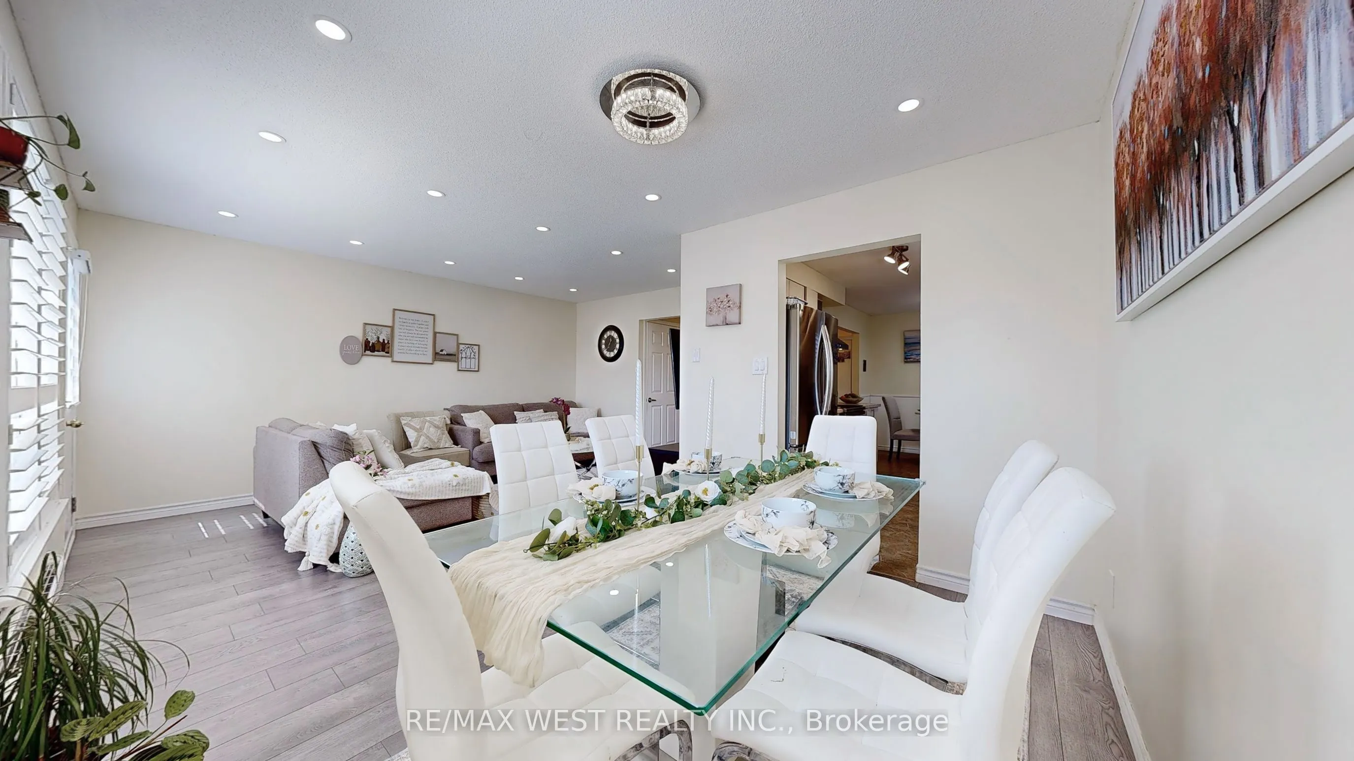 325 Killarney Court