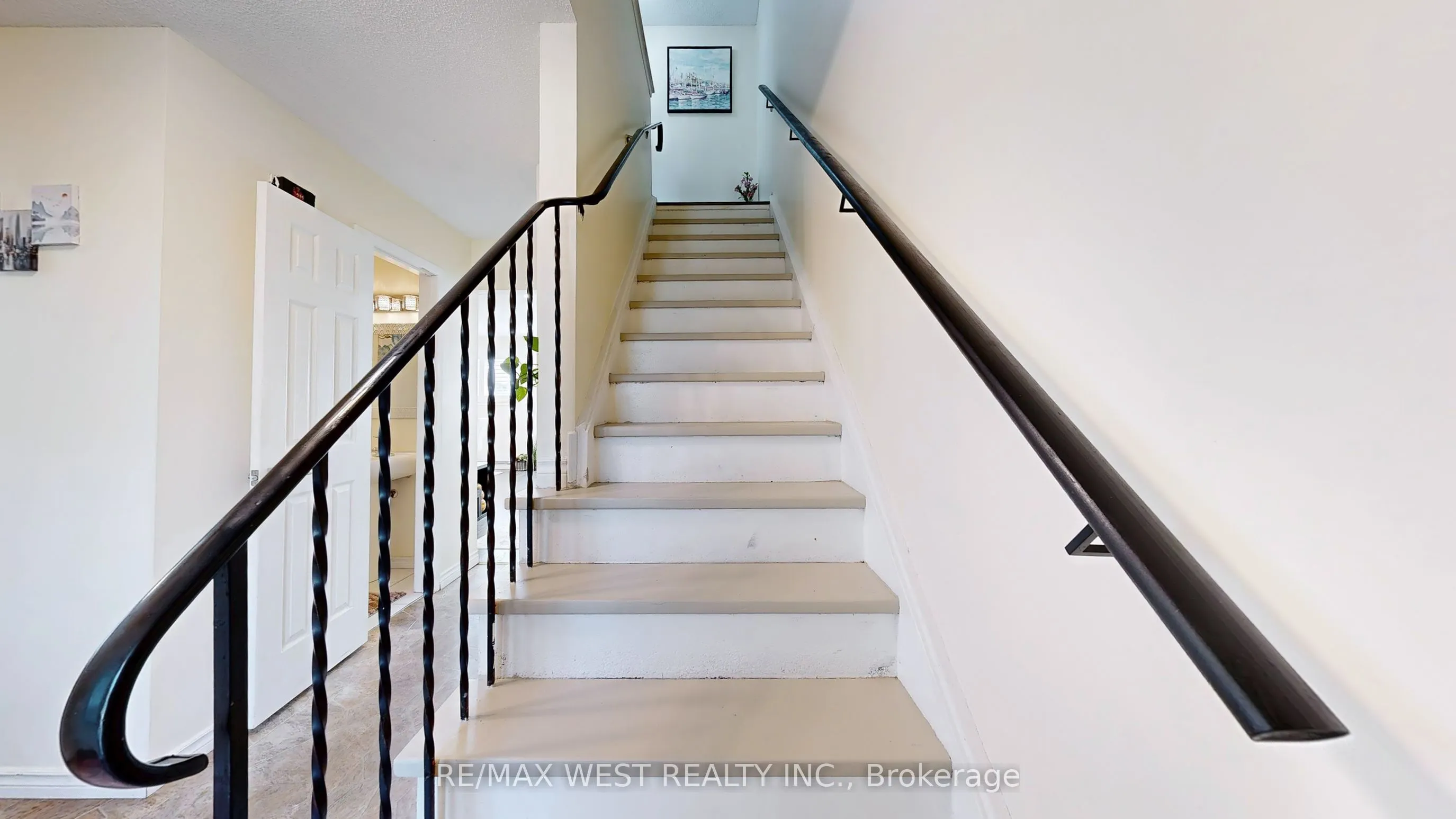 325 Killarney Court