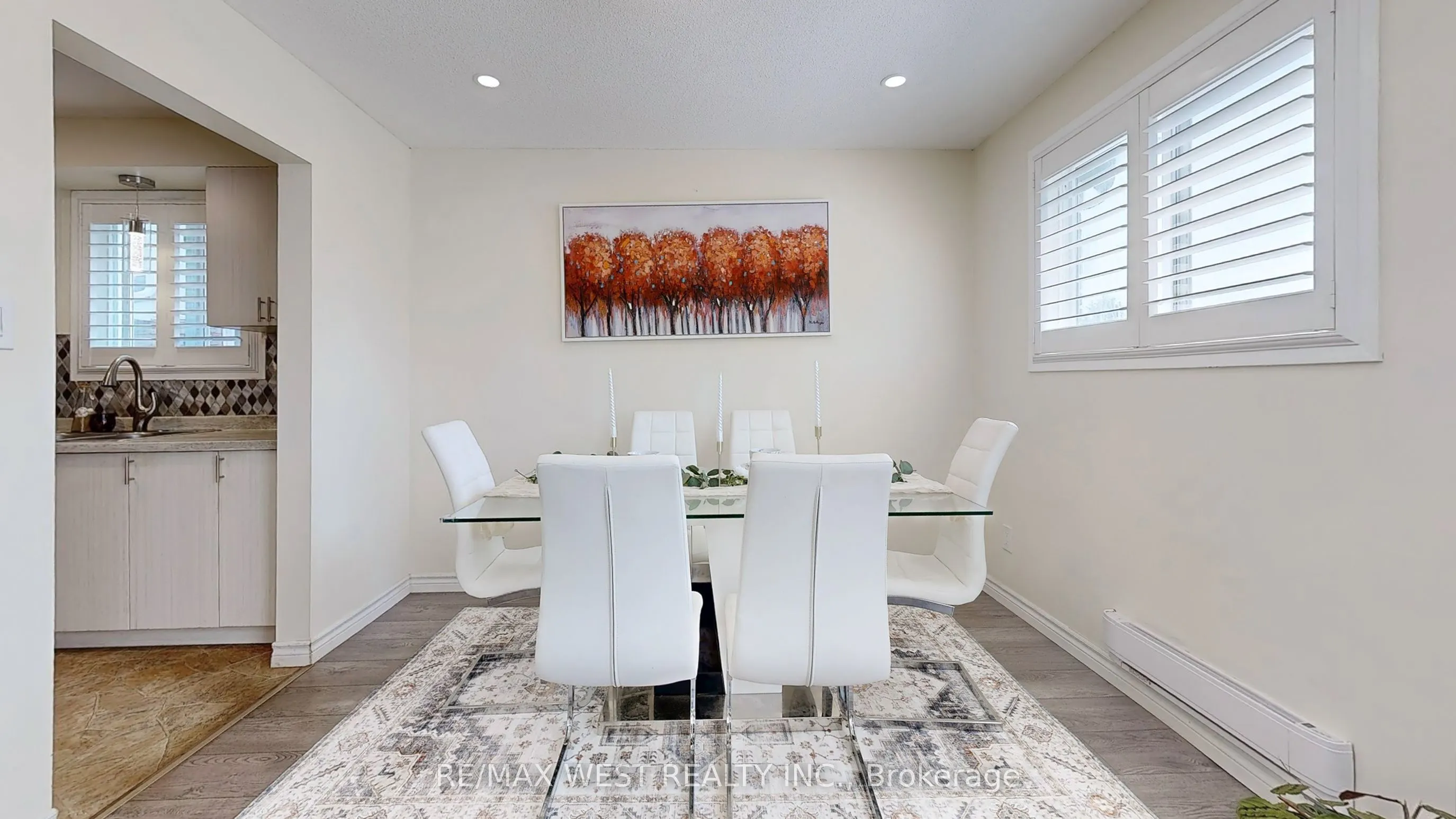 325 Killarney Court