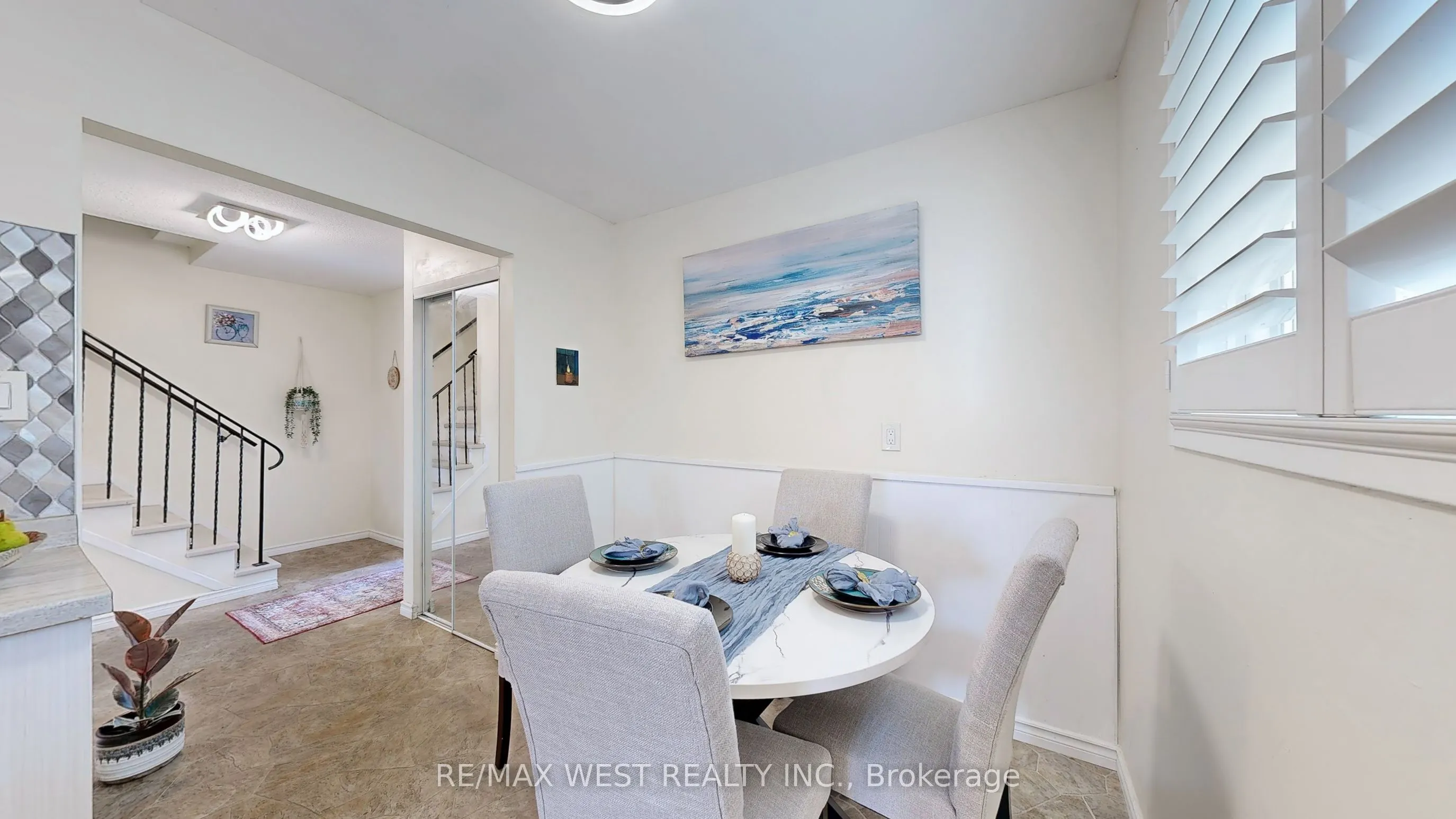 325 Killarney Court