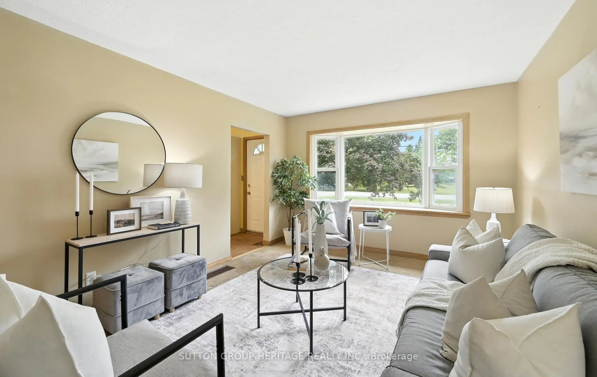 405 Columbus Road W