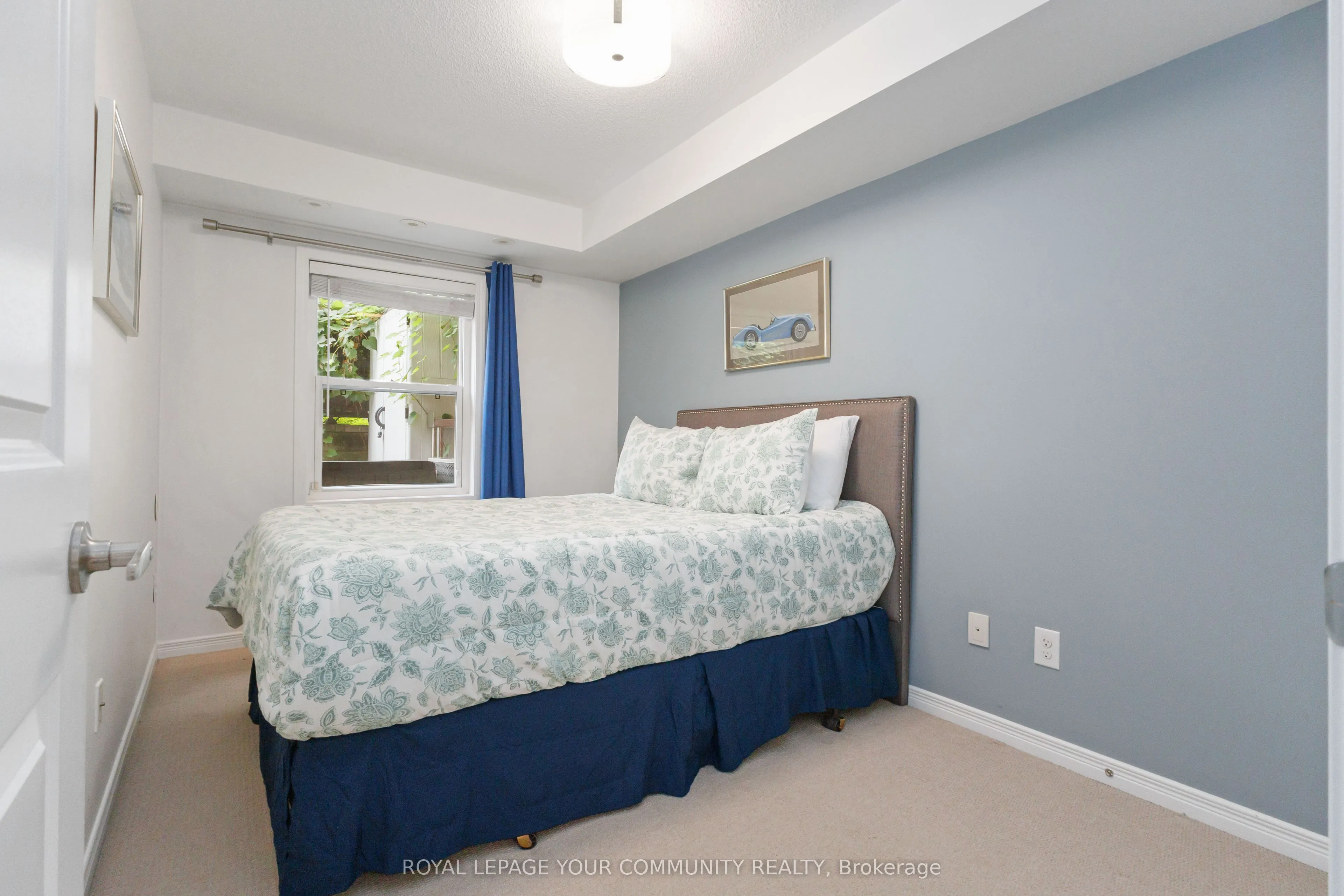 11 Frances Loring Lane, #8