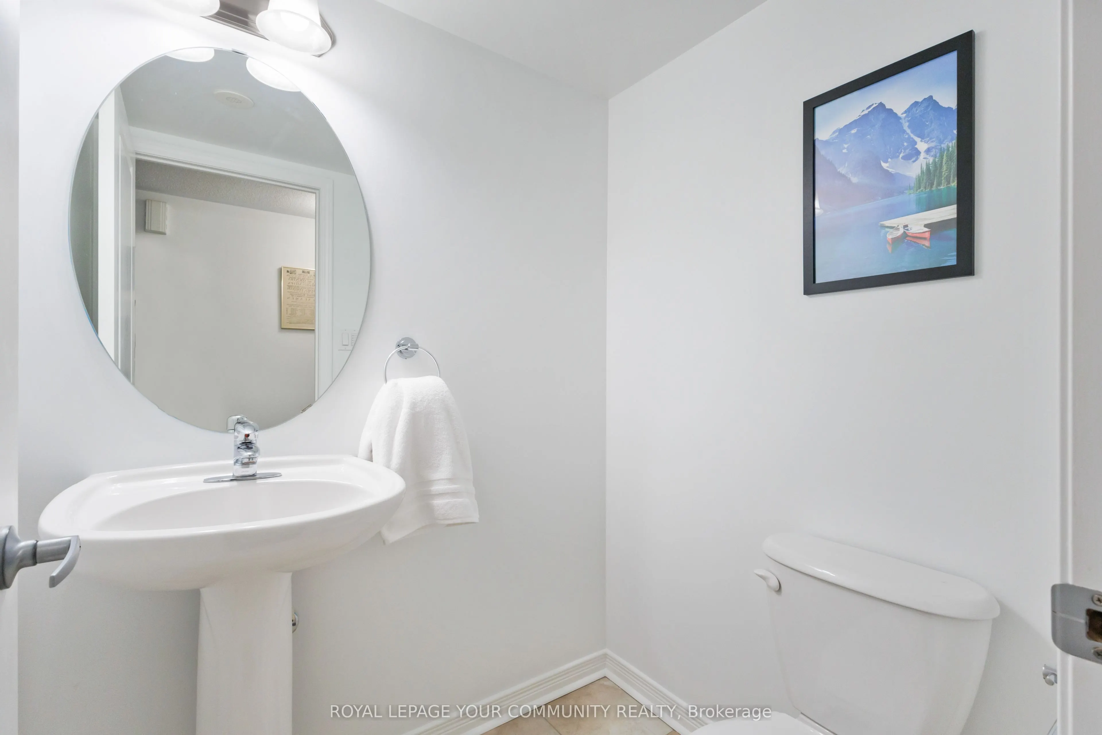 11 Frances Loring Lane, #8
