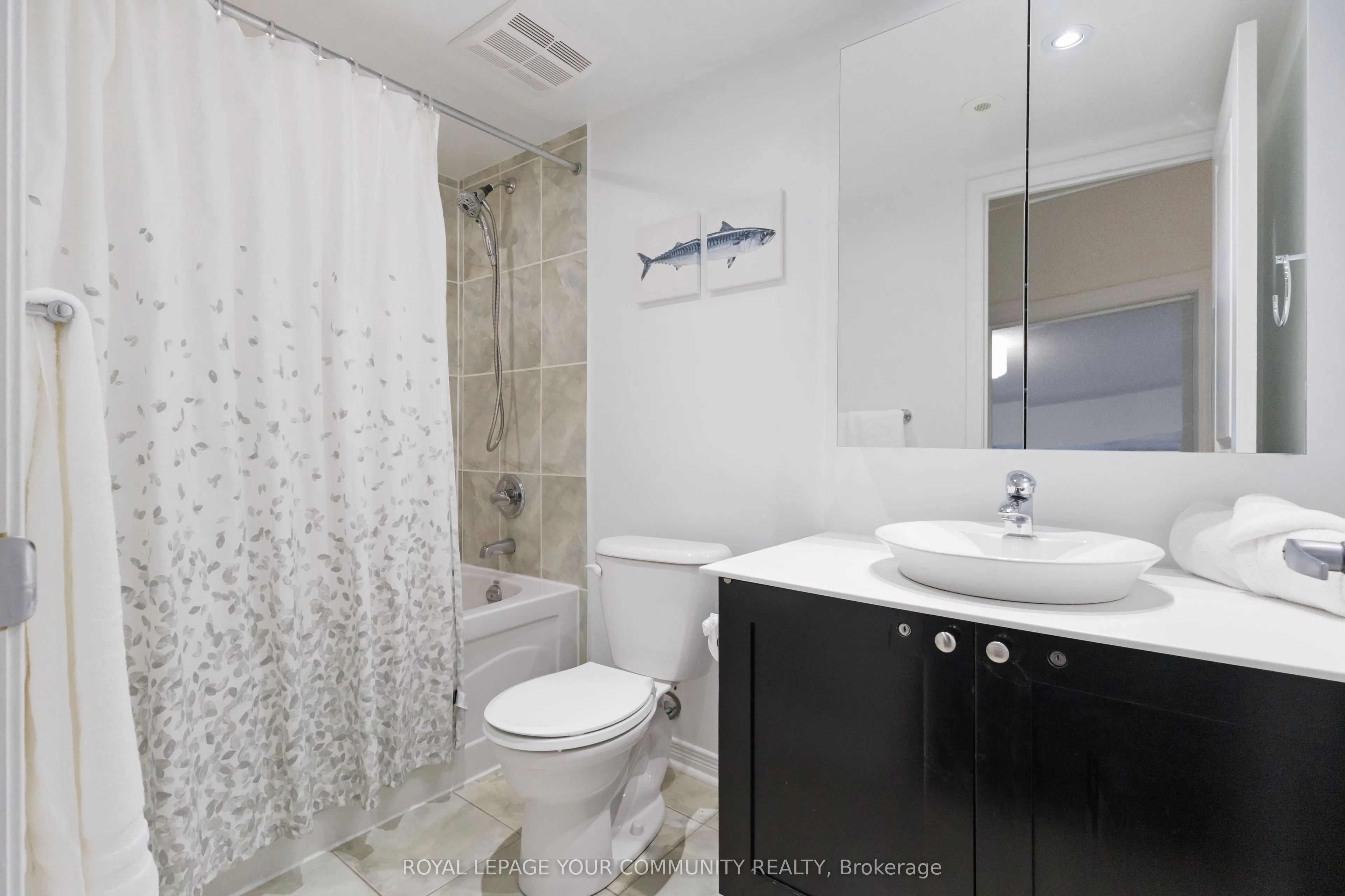 11 Frances Loring Lane, #8