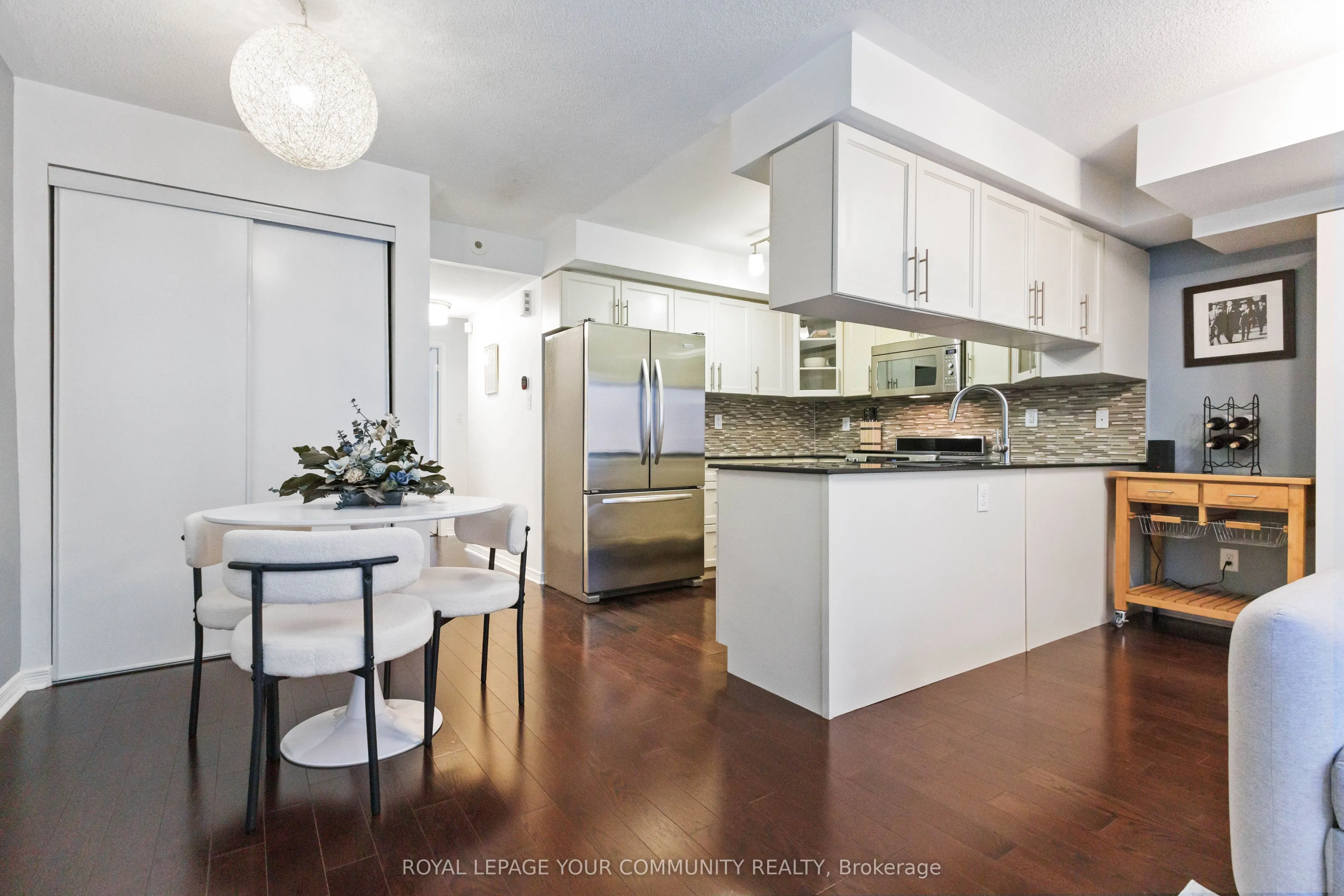 11 Frances Loring Lane, #8
