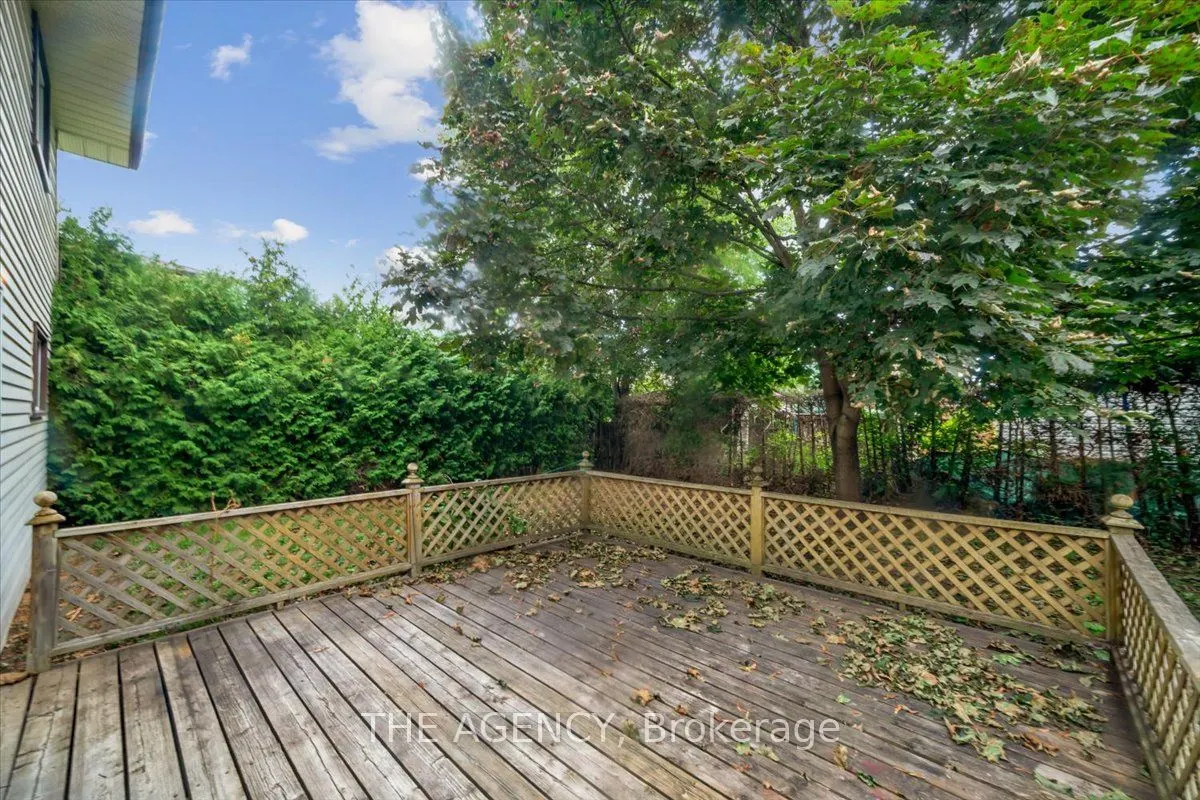 187 Seneca Avenue