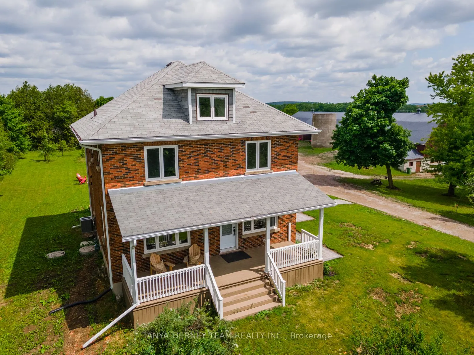 275 Scugog 14 Line