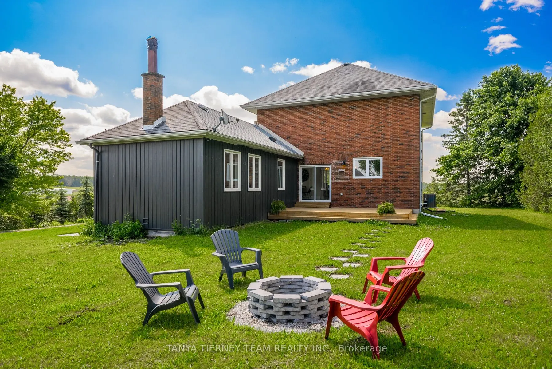 275 Scugog 14 Line