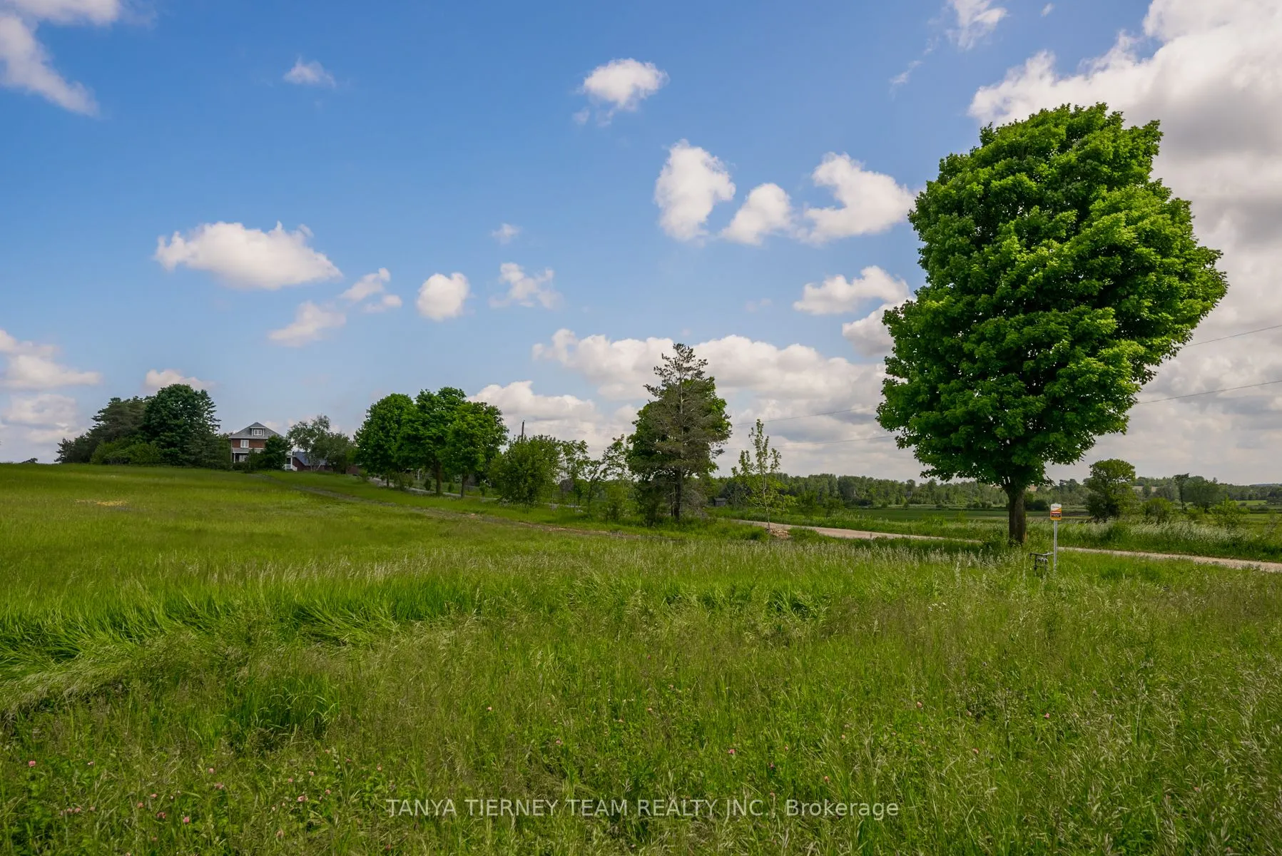 275 Scugog 14 Line