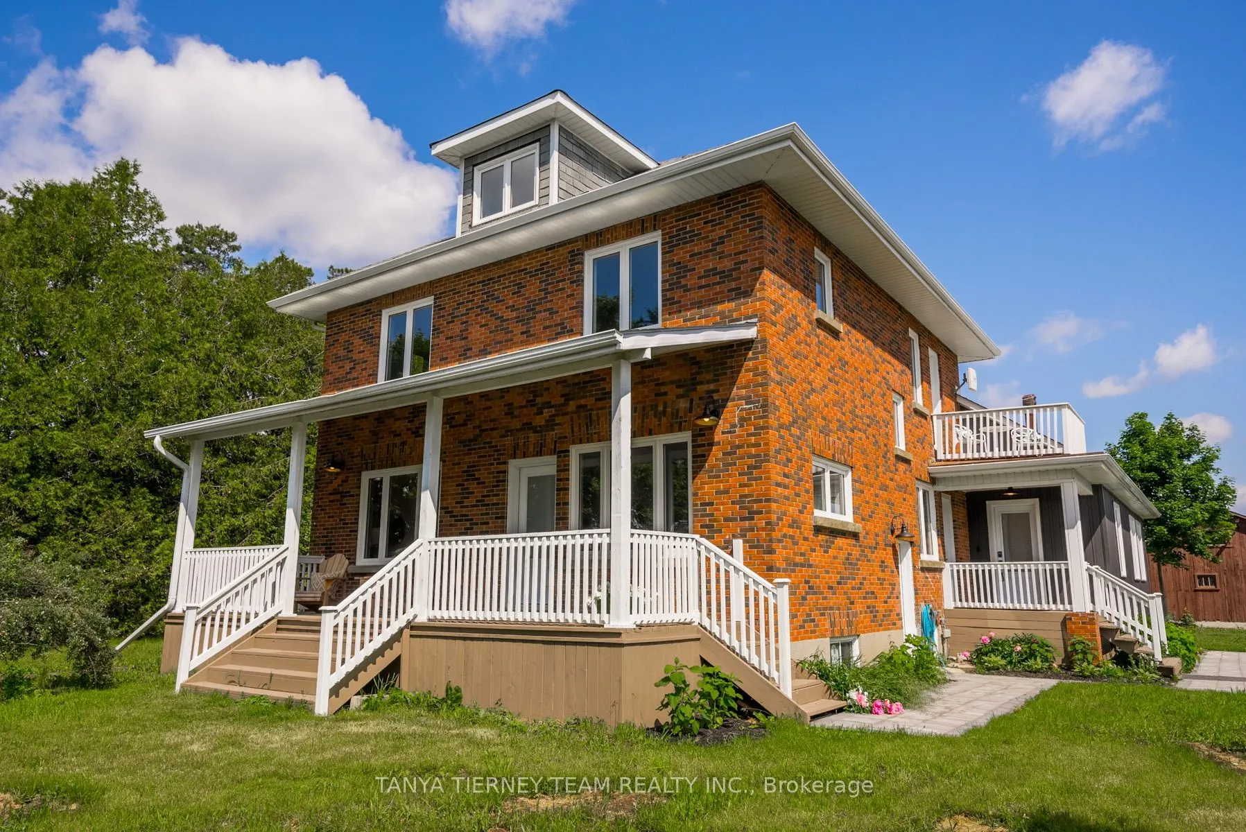 275 Scugog 14 Line
