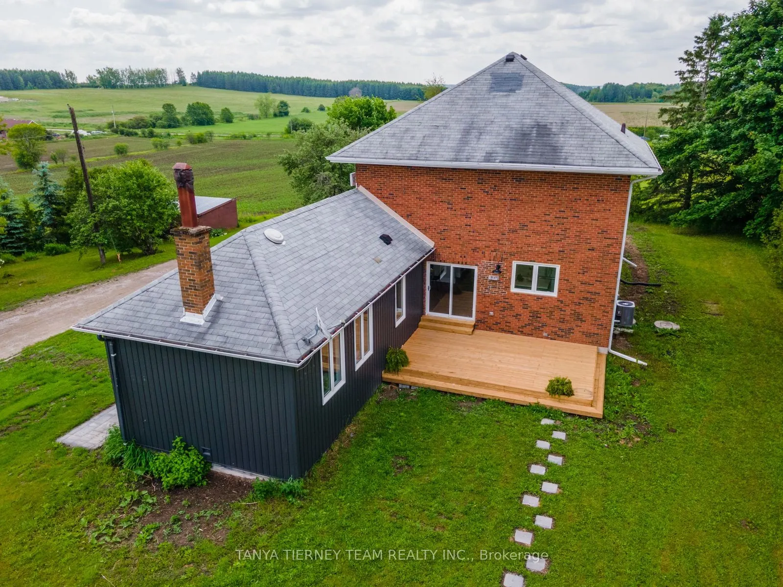 275 Scugog 14 Line