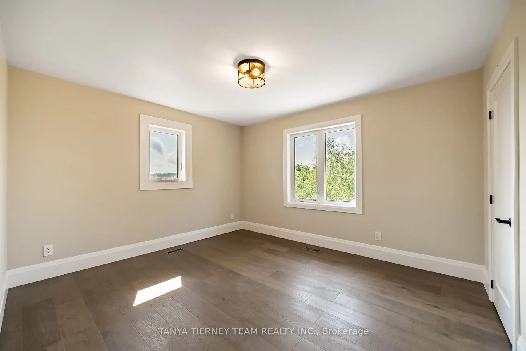 275 Scugog 14 Line