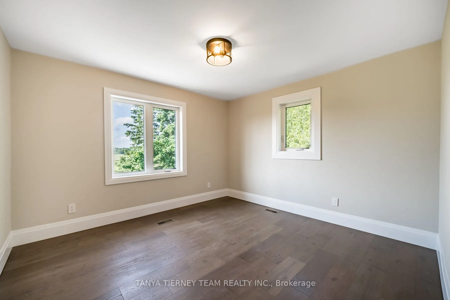 275 Scugog 14 Line