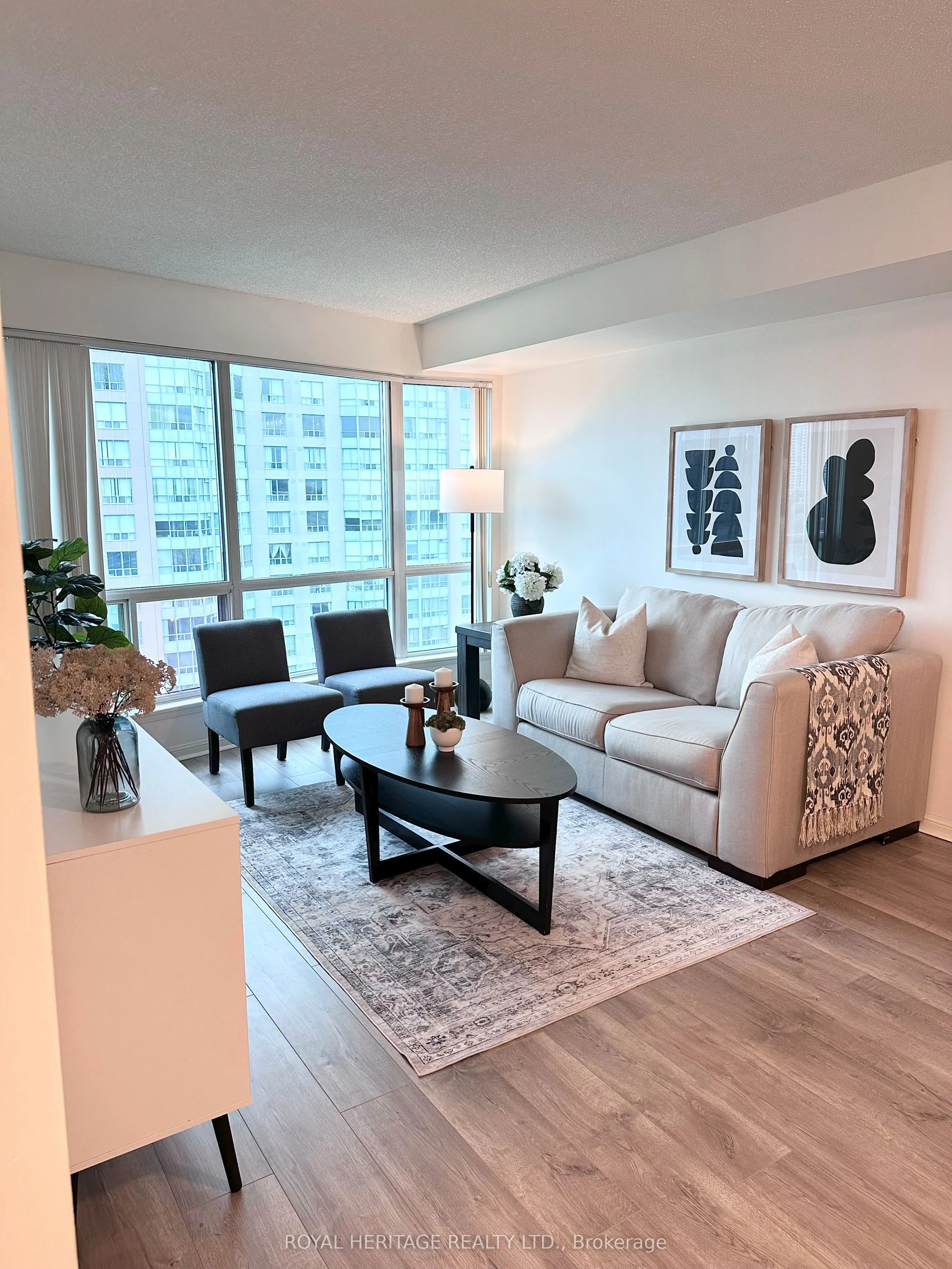 18 Lee Centre Drive, #2110