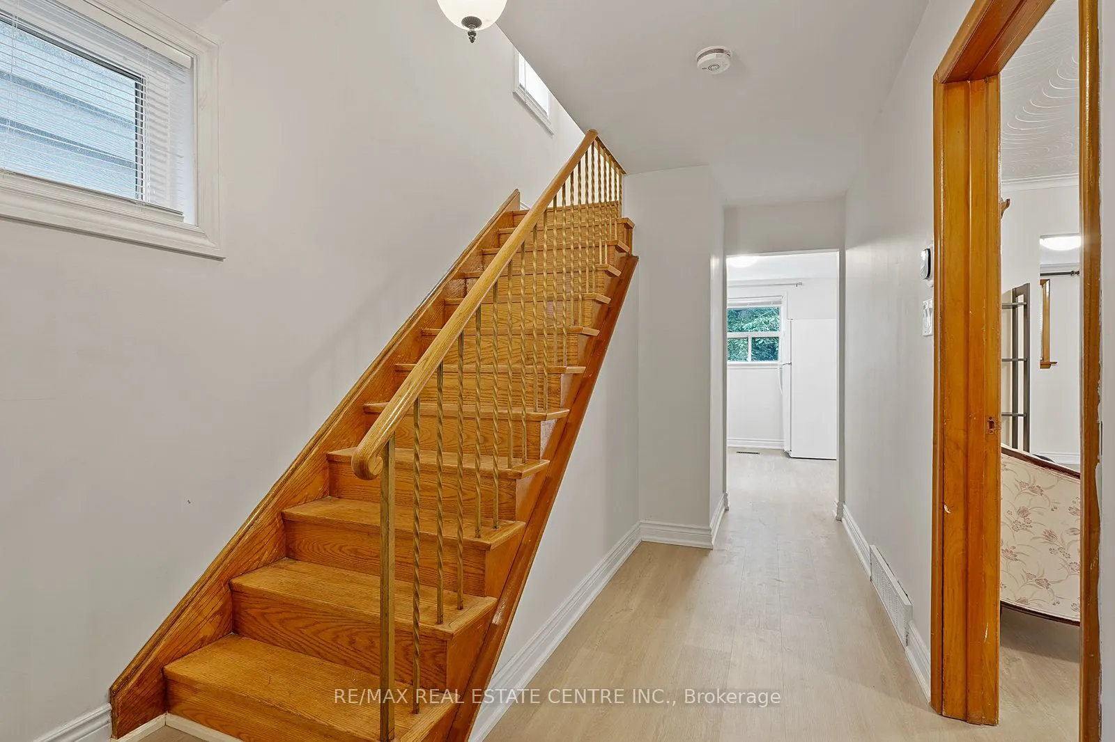 482 Rhodes Avenue