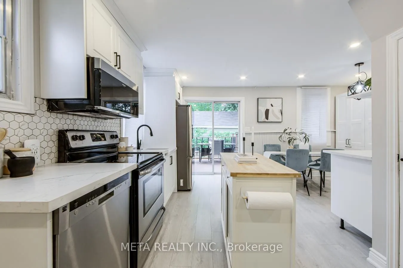 340 French Street
