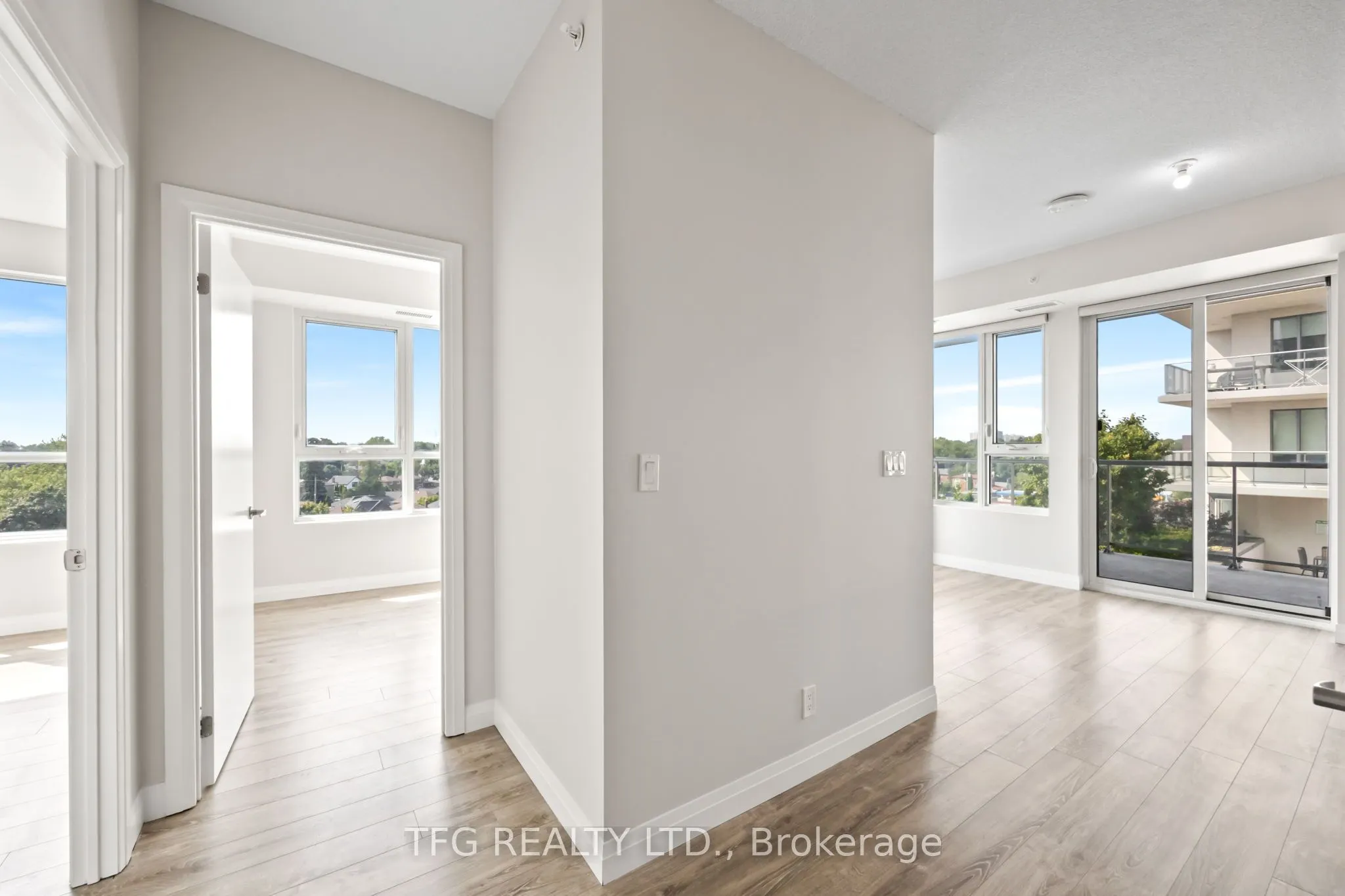 22 East Haven Drive, #827