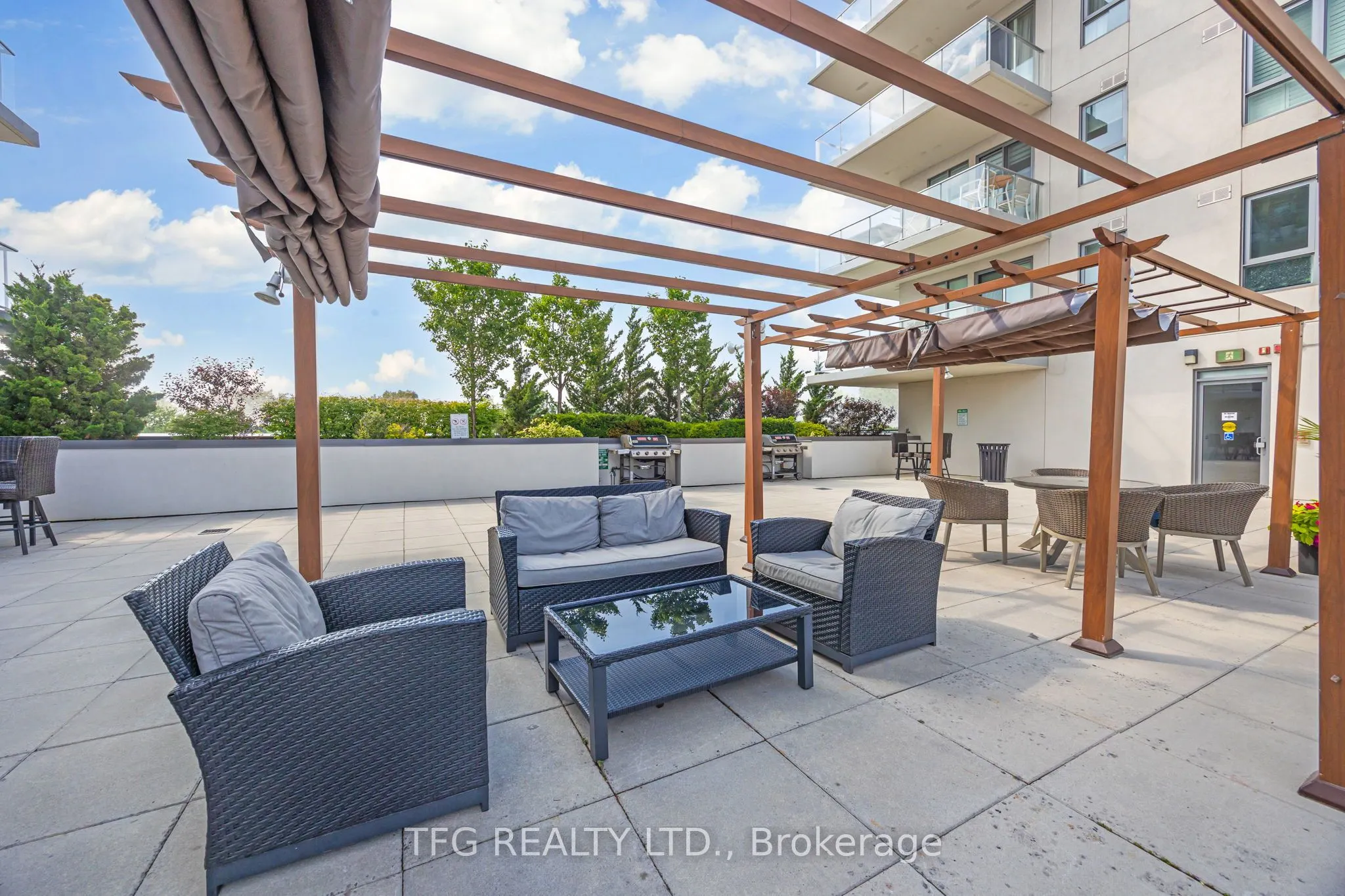 22 East Haven Drive, #827
