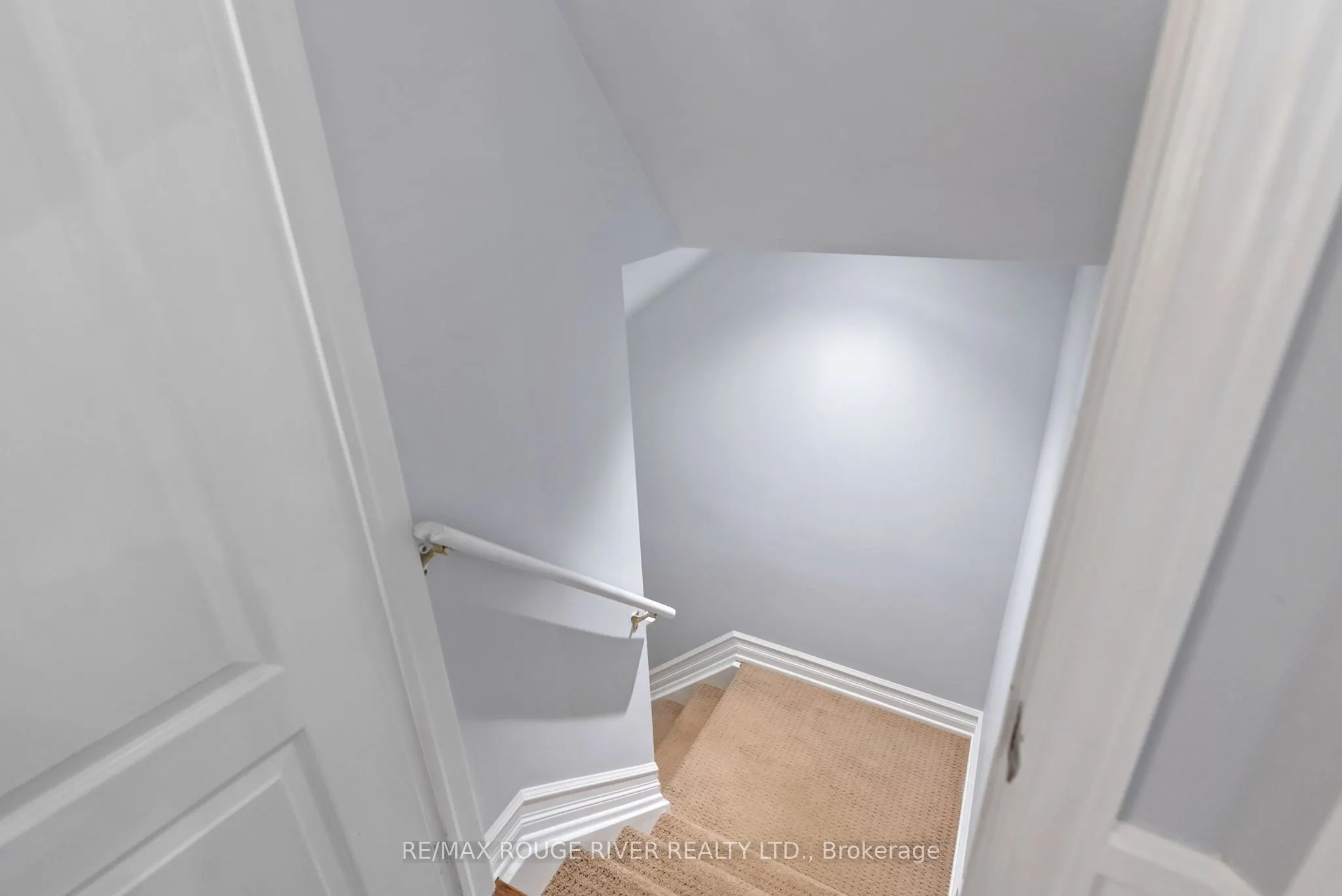 53 Cranborne Crescent