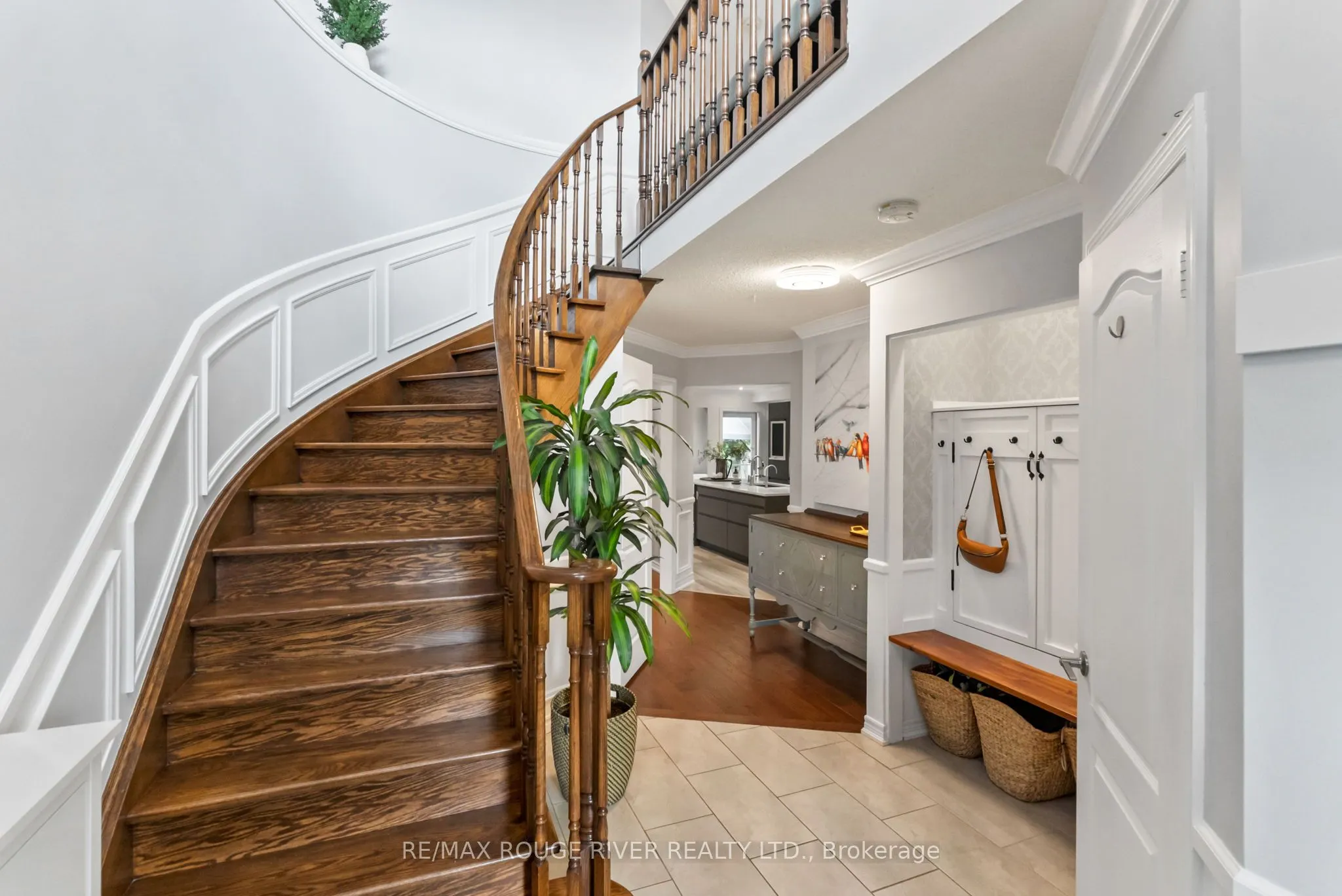 53 Cranborne Crescent