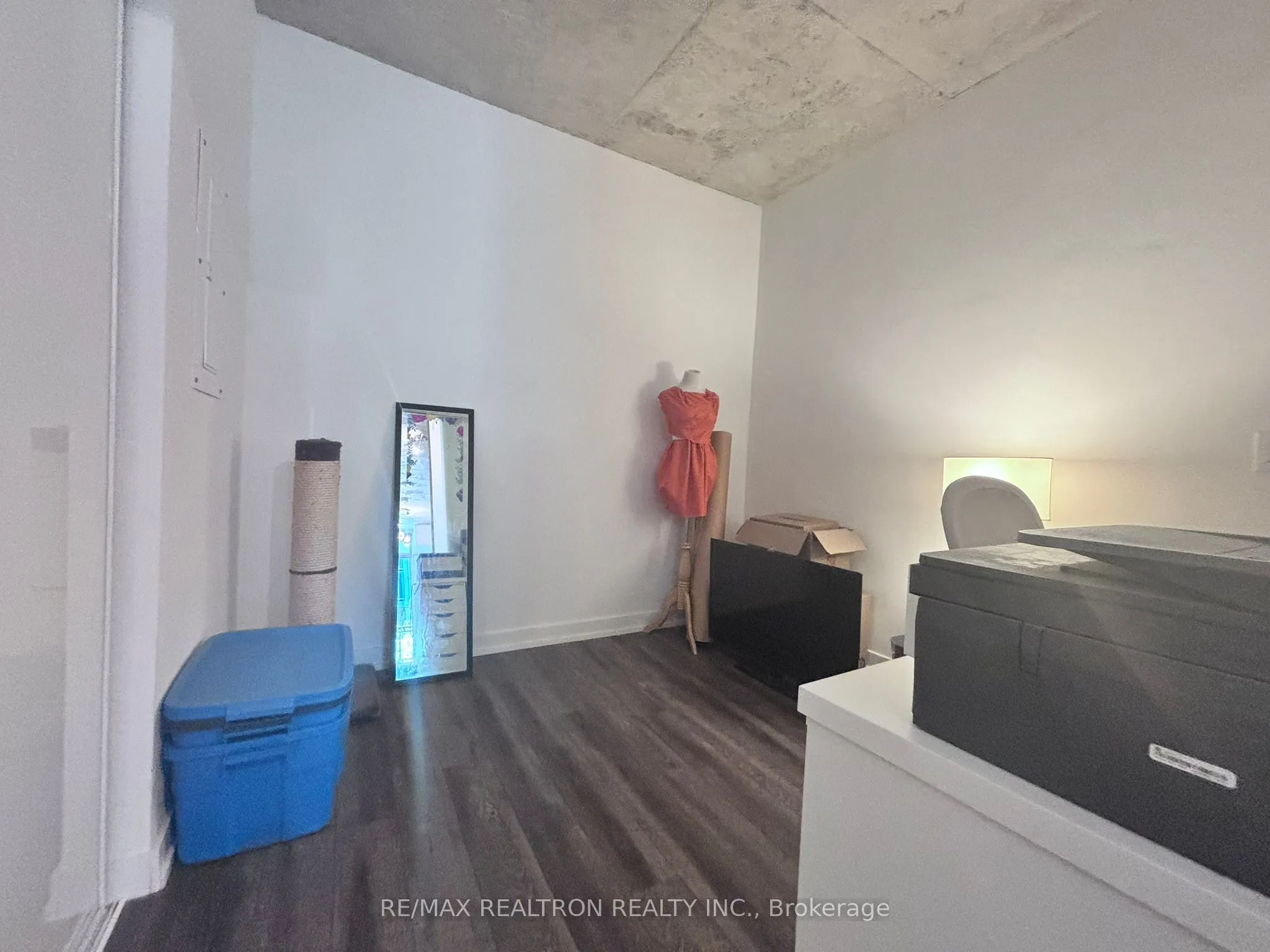45 Baseball Place, #207