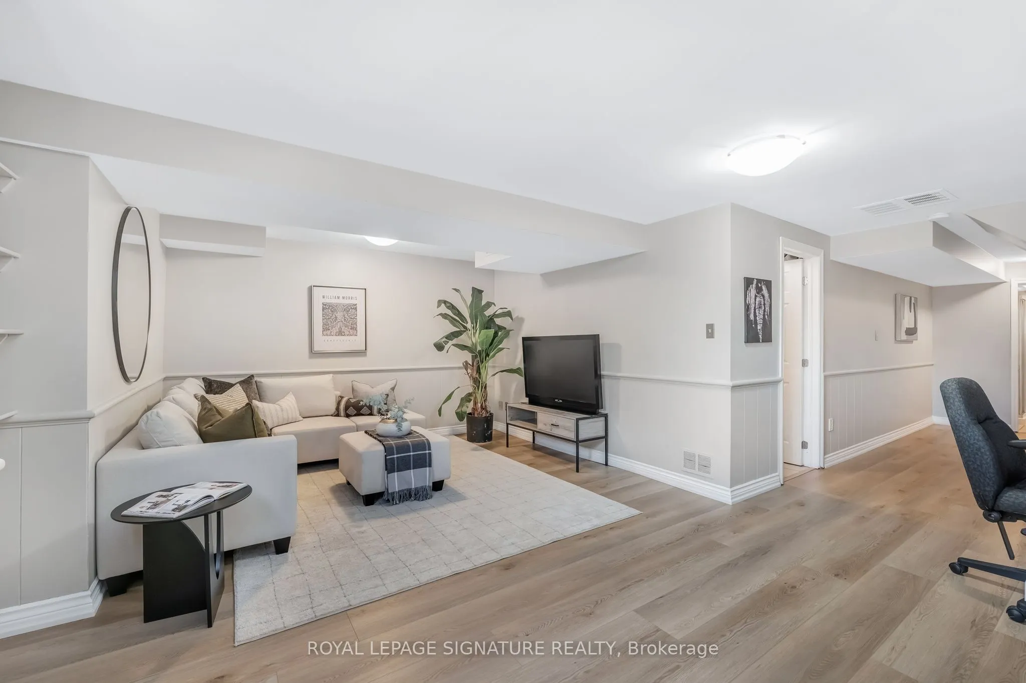 66 Springhouse Square
