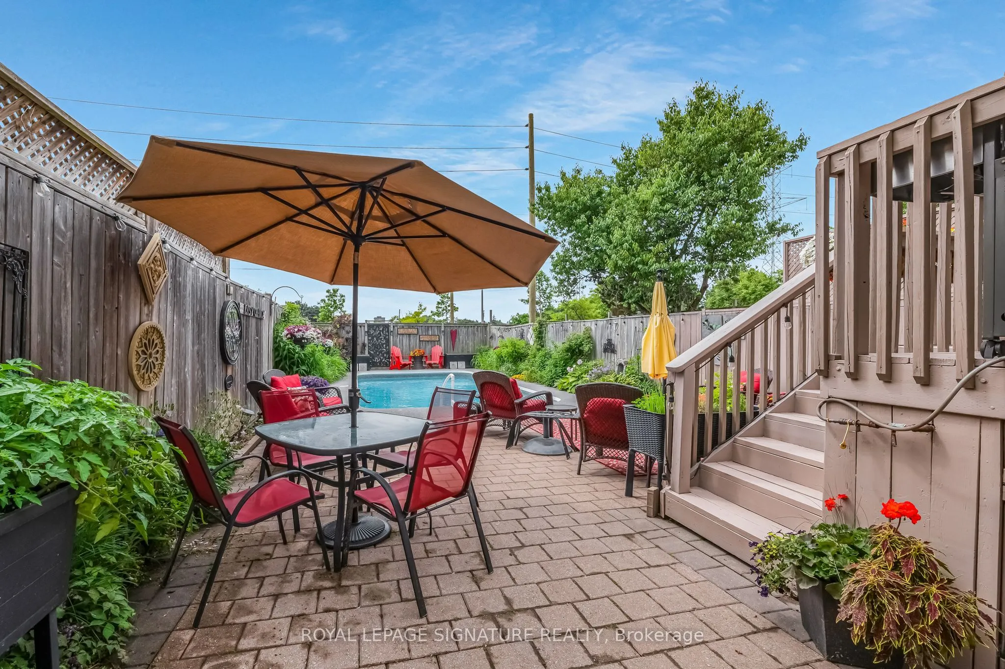 66 Springhouse Square