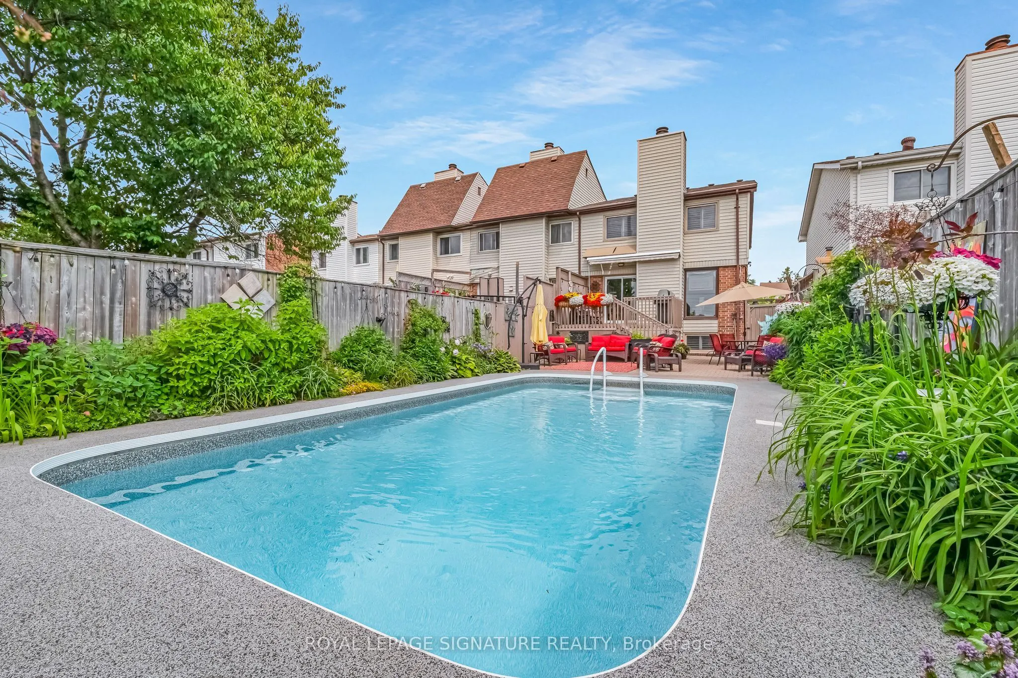 66 Springhouse Square