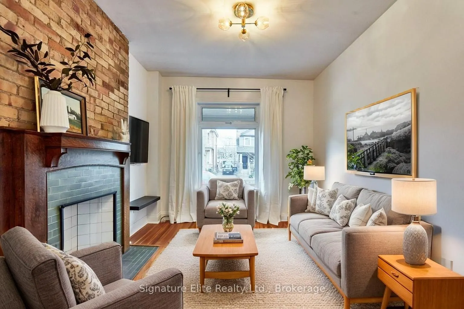 200 Heward Avenue, #Main