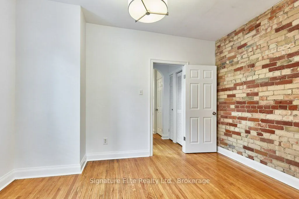 200 Heward Avenue, #Main