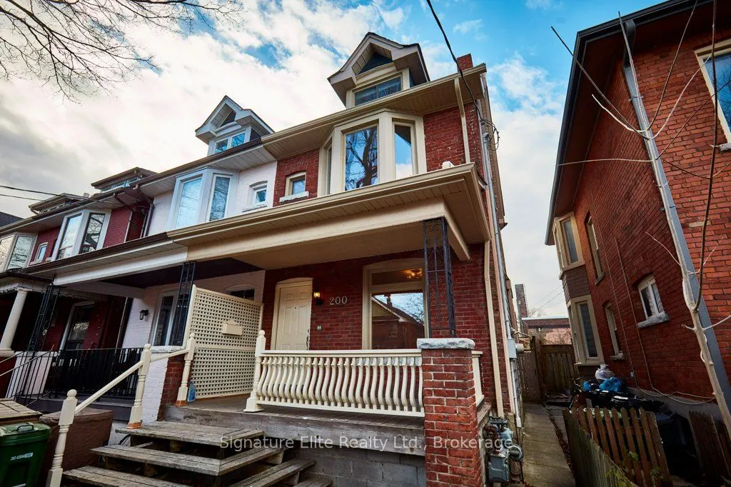 200 Heward Avenue, #Main