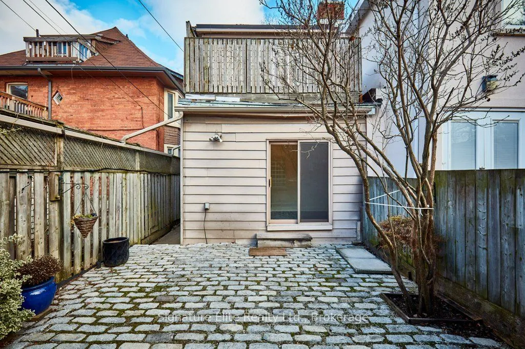 200 Heward Avenue, #Main