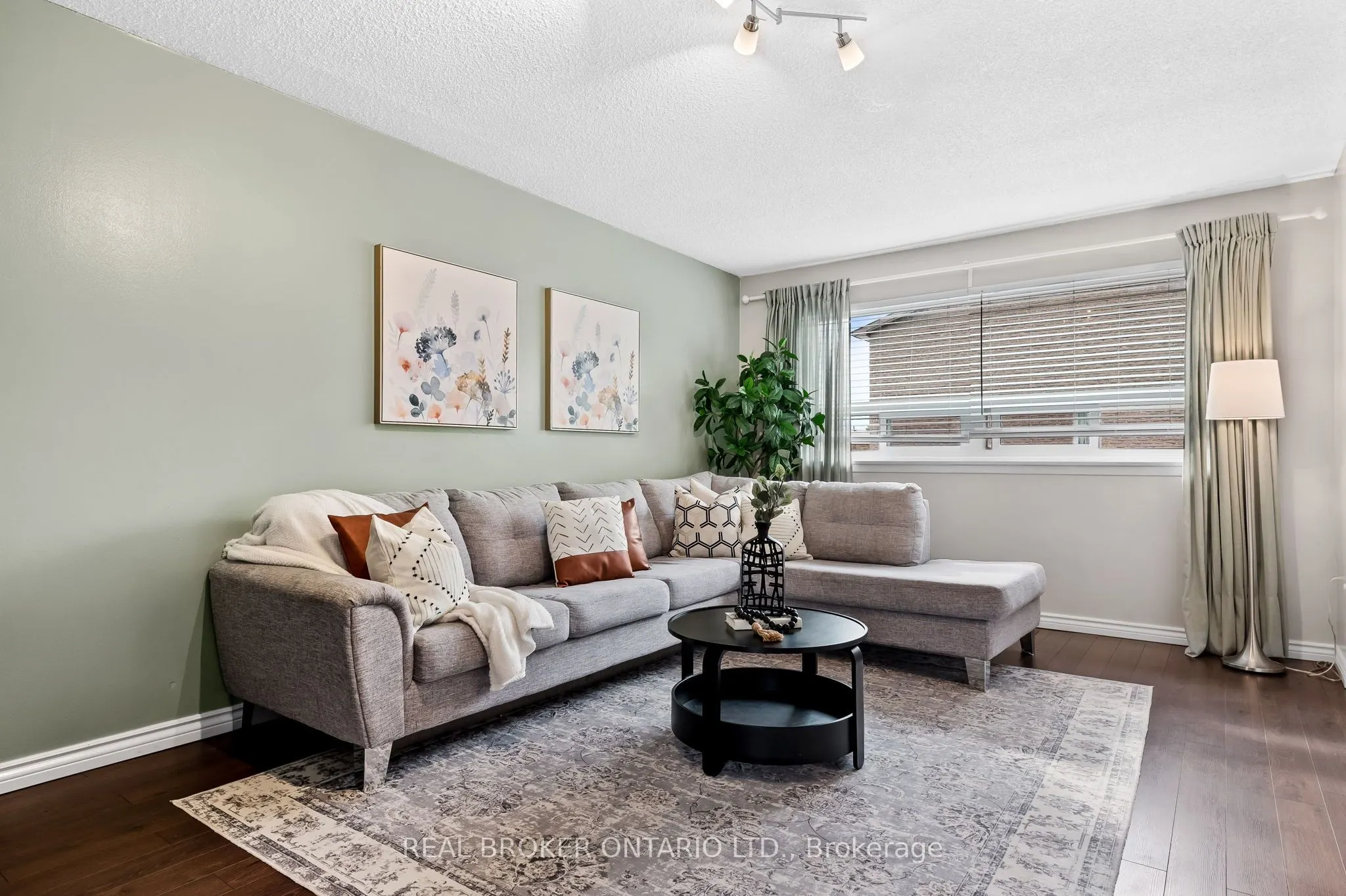 321 Blackthorn Street, #37