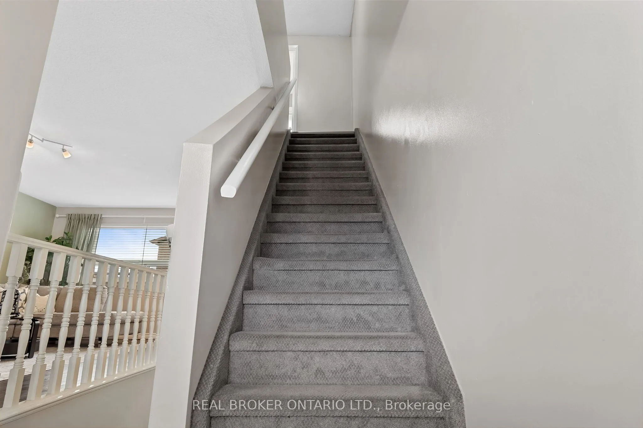 321 Blackthorn Street, #37