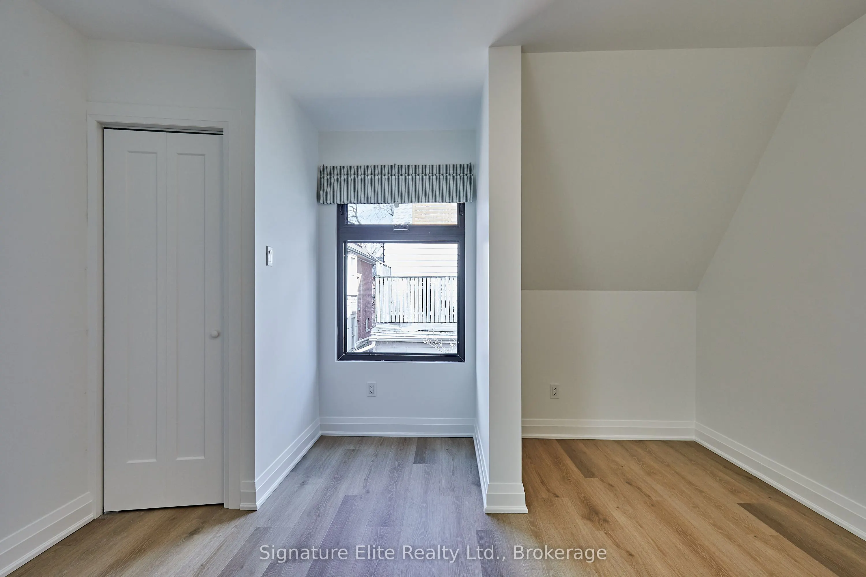 200 Heward Avenue, #Laneway