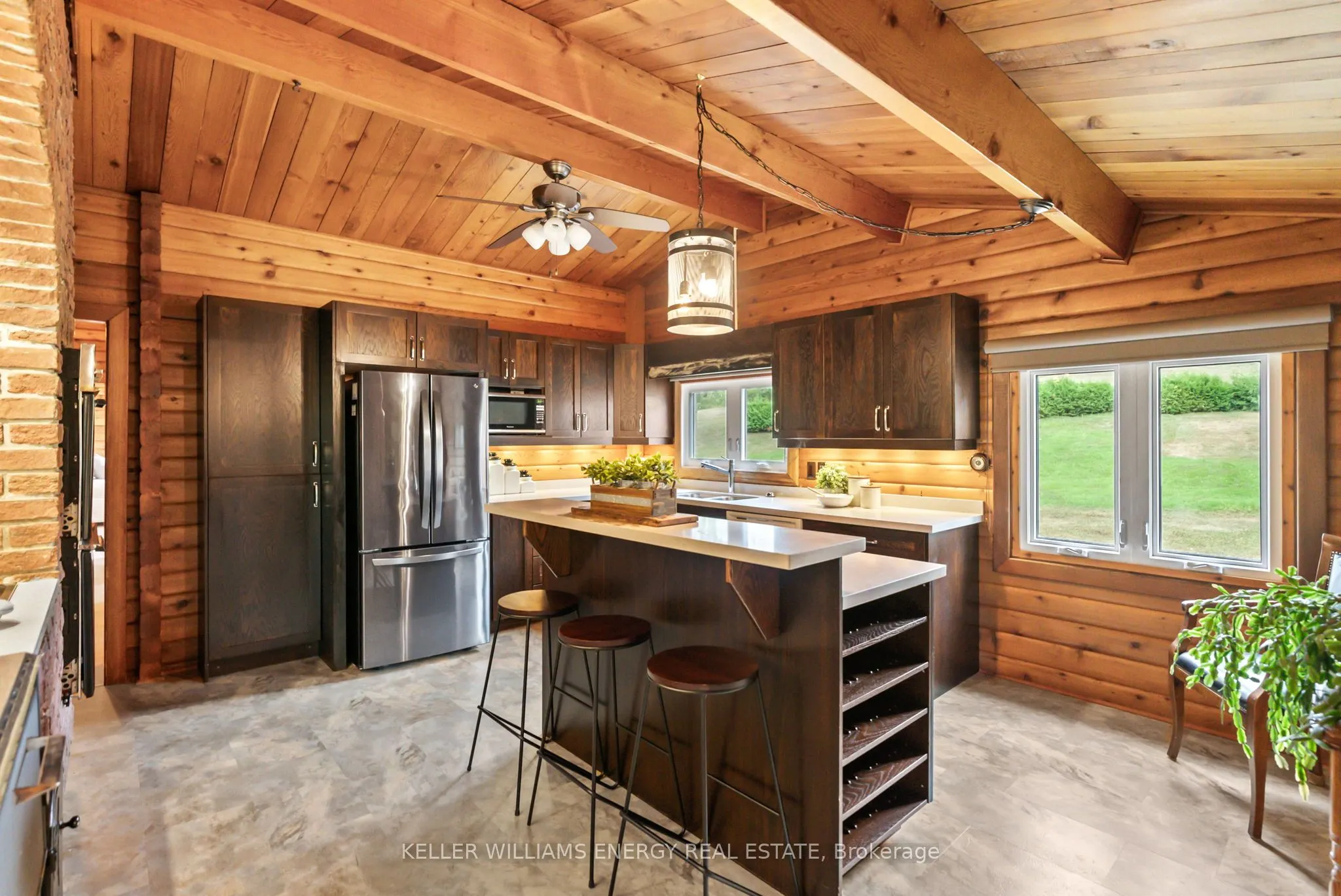 7368 Mercer Road