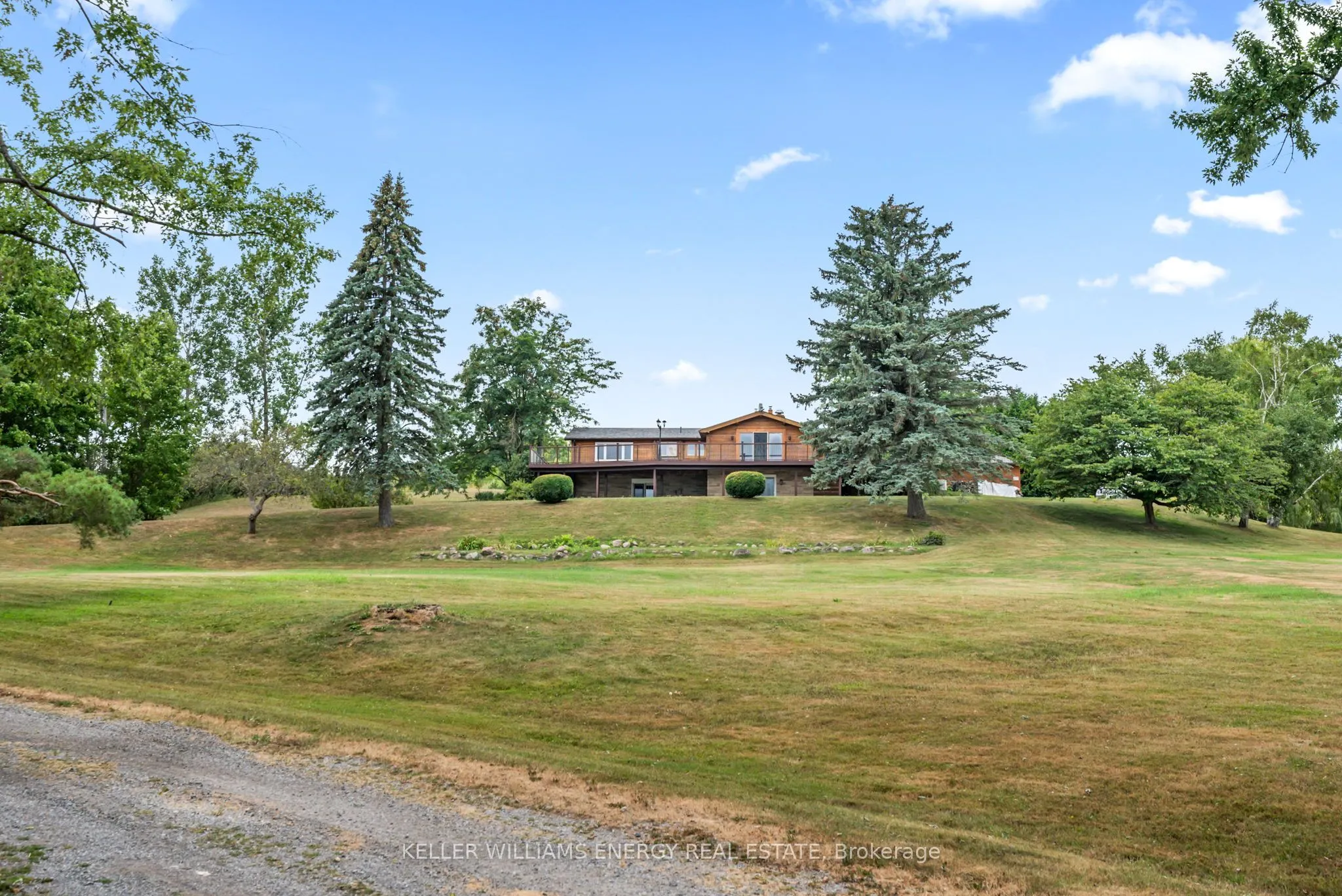 7368 Mercer Road