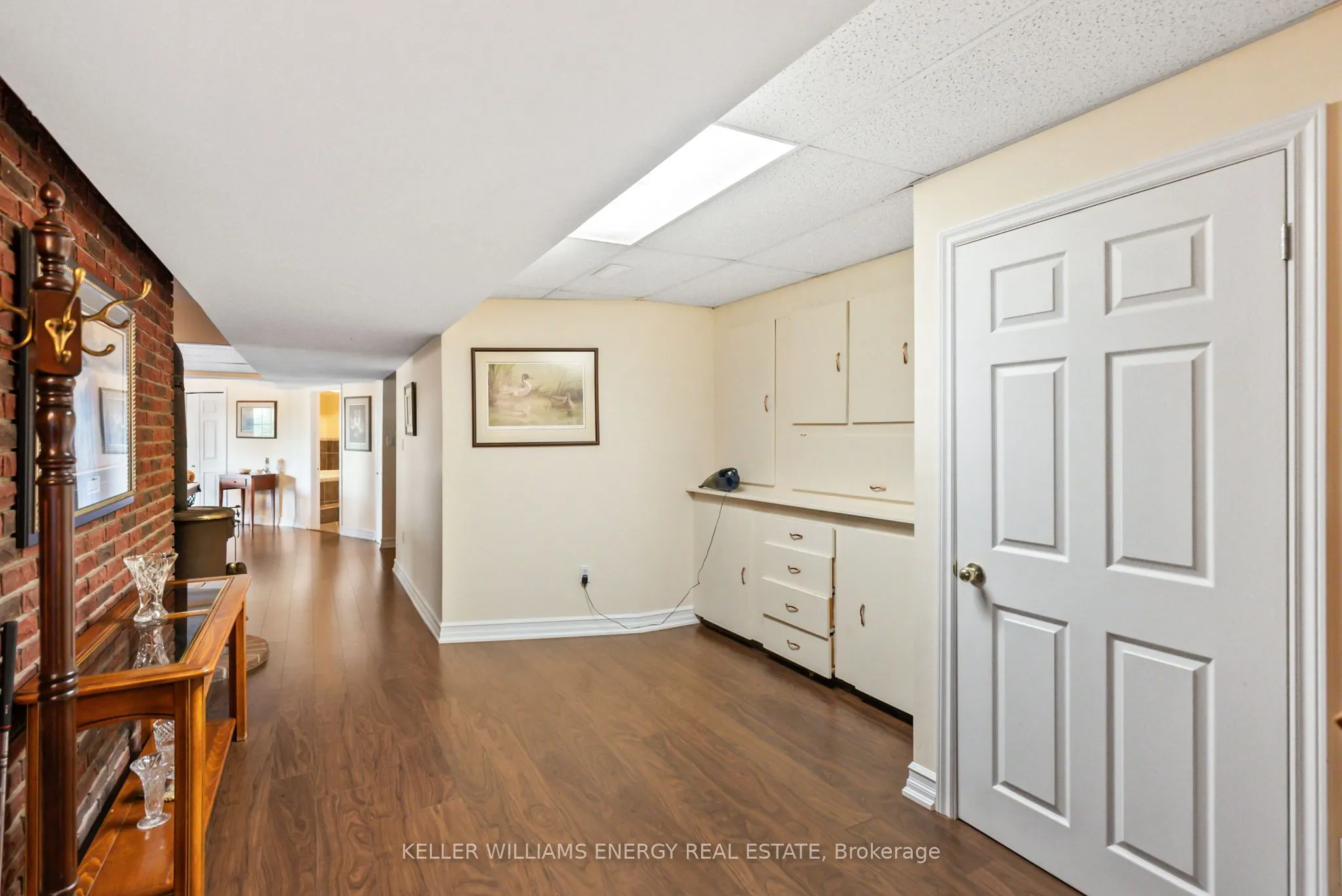 7368 Mercer Road
