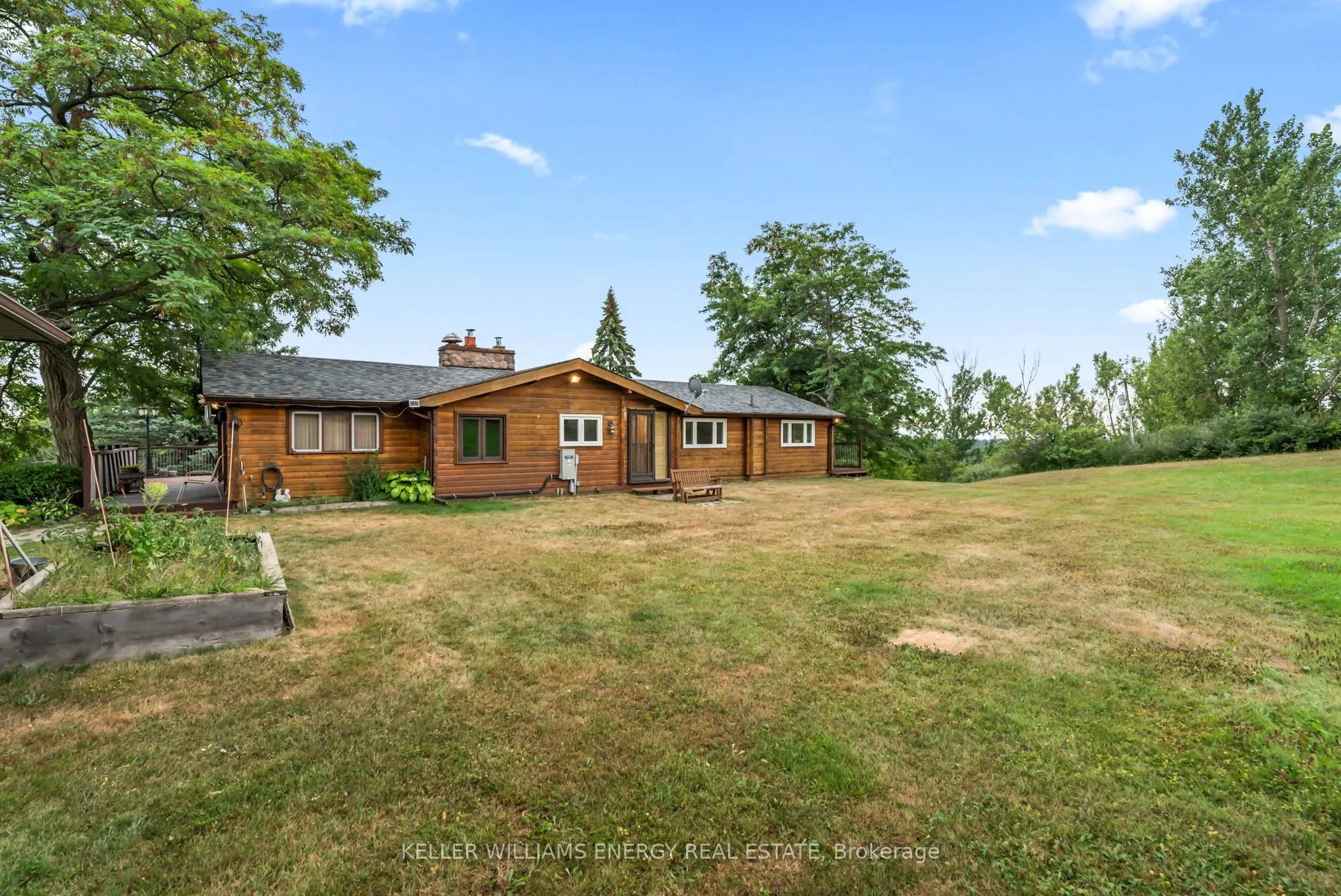 7368 Mercer Road