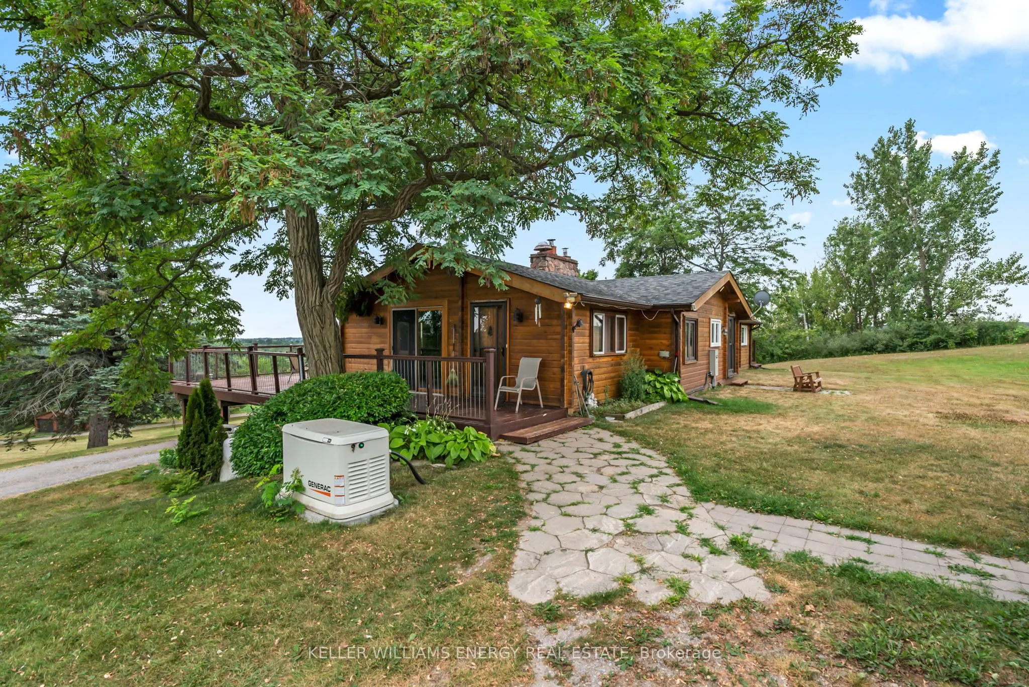7368 Mercer Road