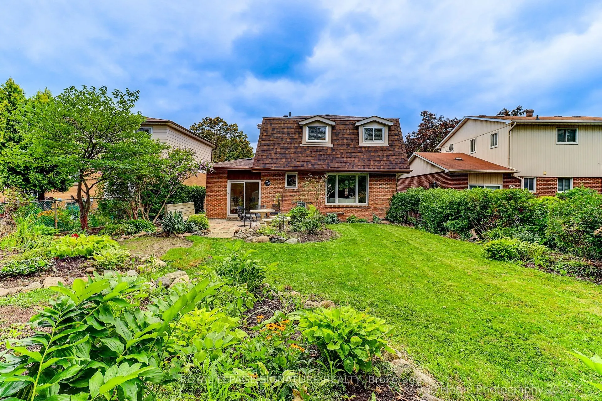 1943 Faylee Crescent