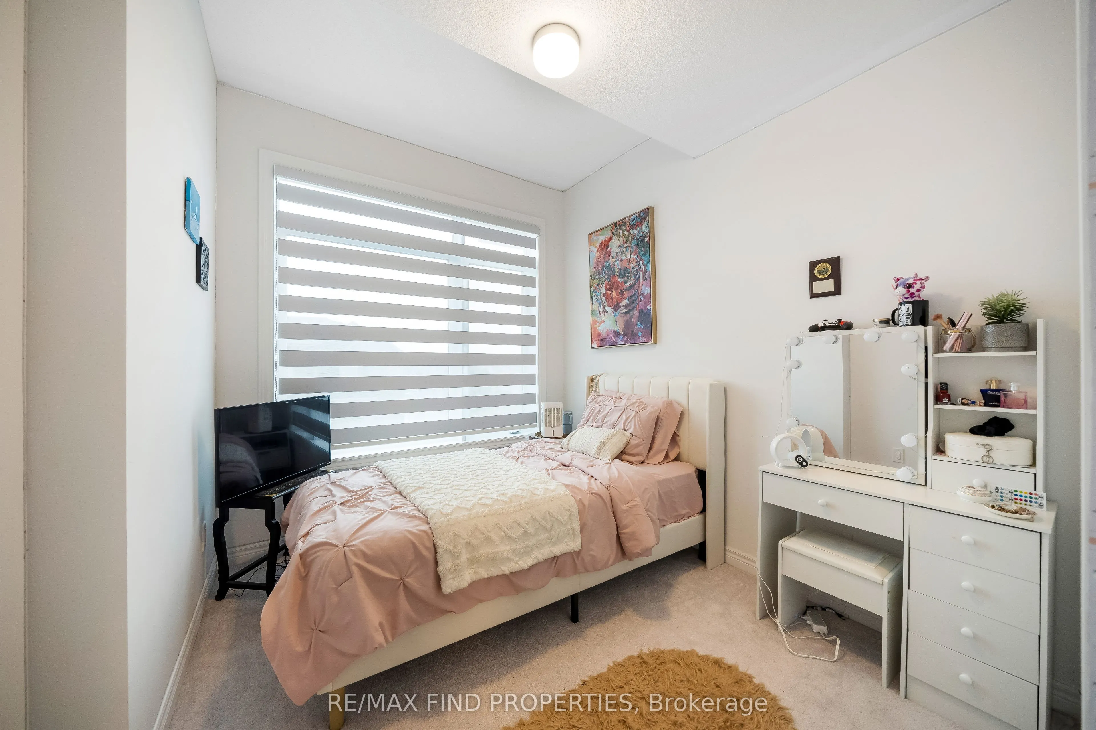 1125 Lockie Drive