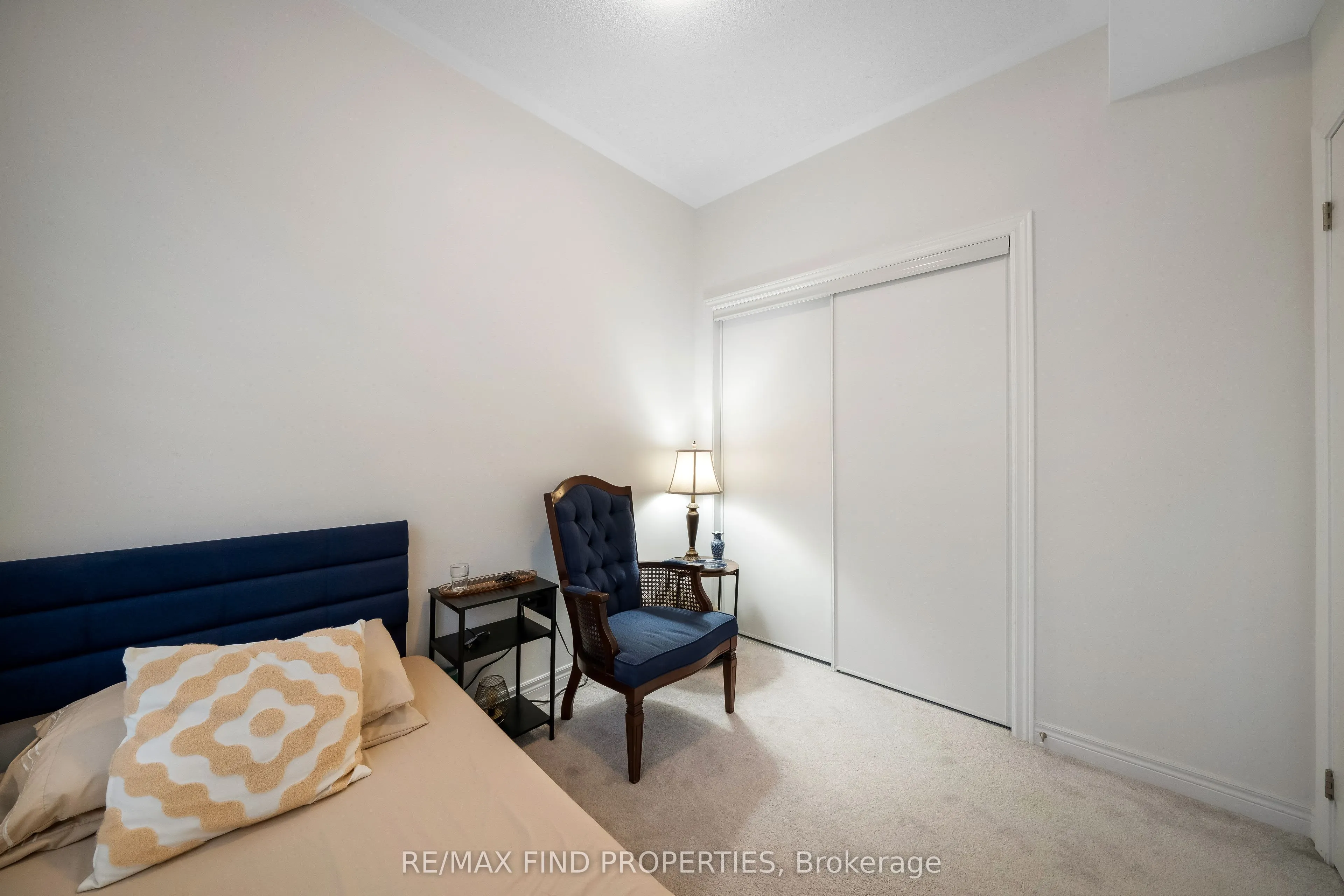 1125 Lockie Drive